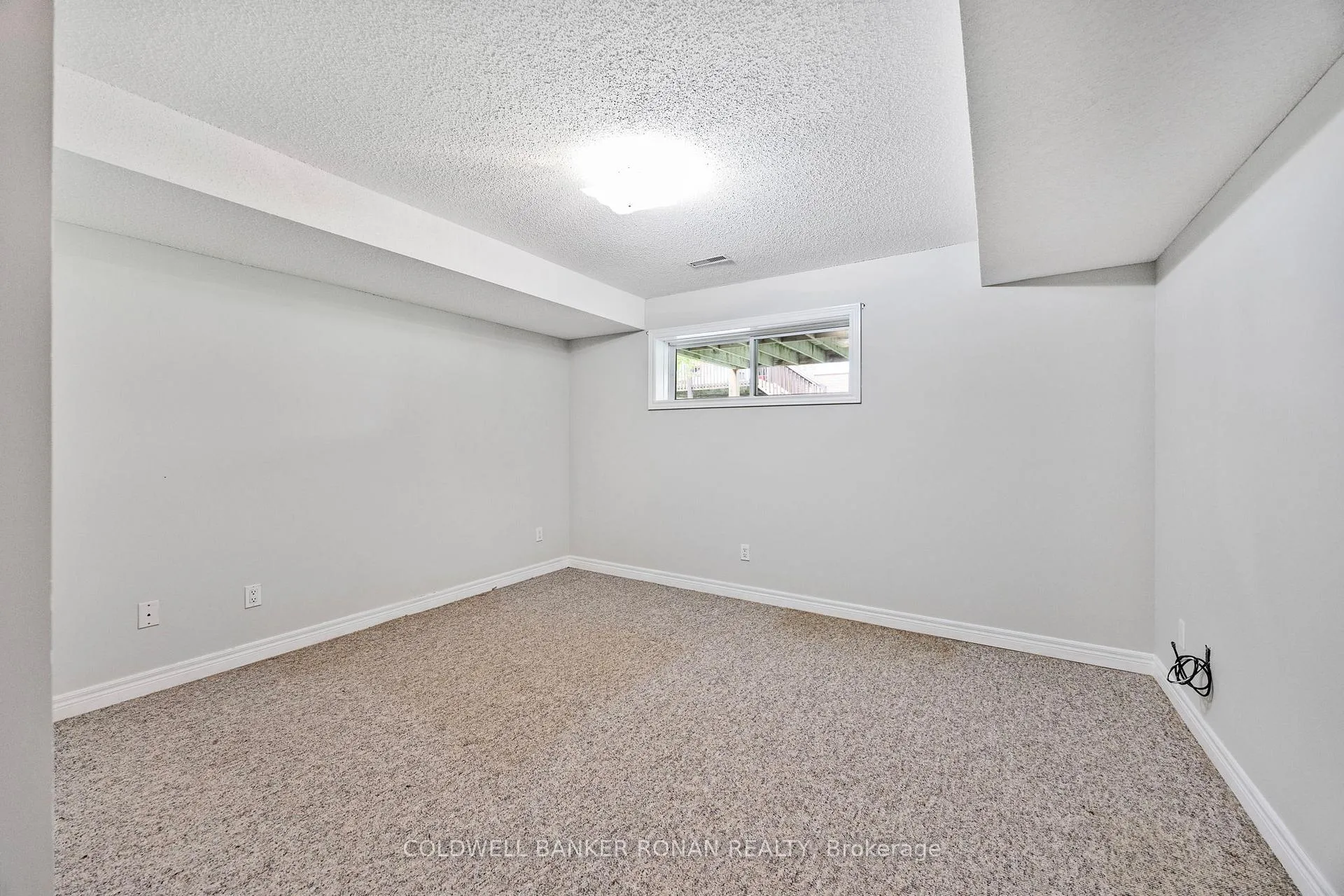 Photo 35 of Unit 9, 8 Malibu Manor W, New Tecumseth, Alliston — HOMEH