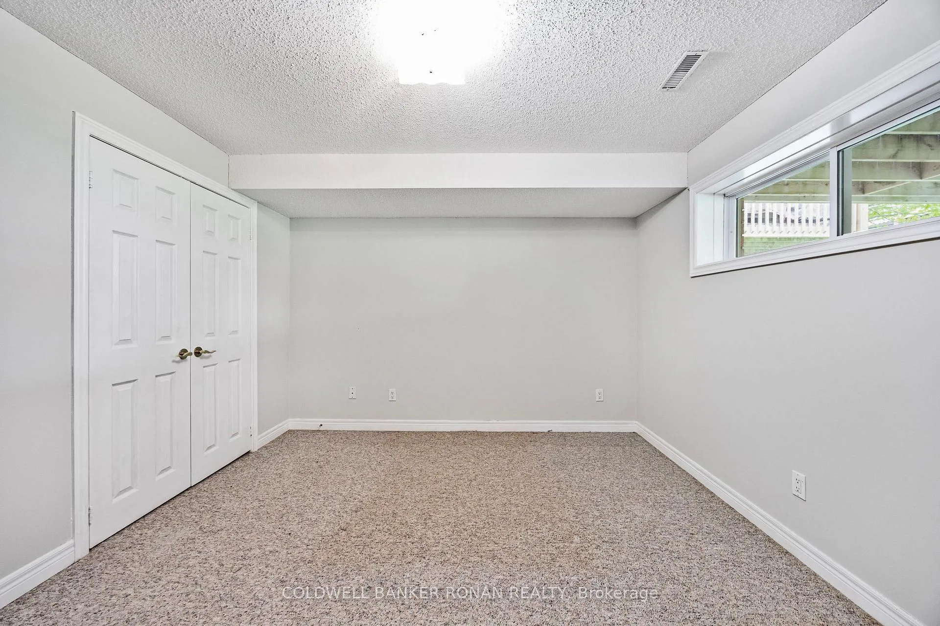 Photo 37 of Unit 9, 8 Malibu Manor W, New Tecumseth, Alliston — HOMEH