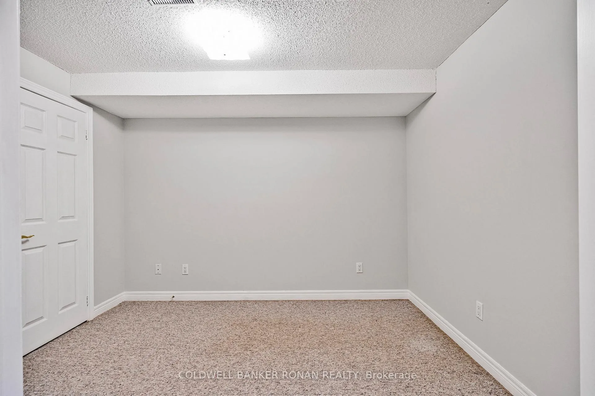 Photo 39 of Unit 9, 8 Malibu Manor W, New Tecumseth, Alliston — HOMEH