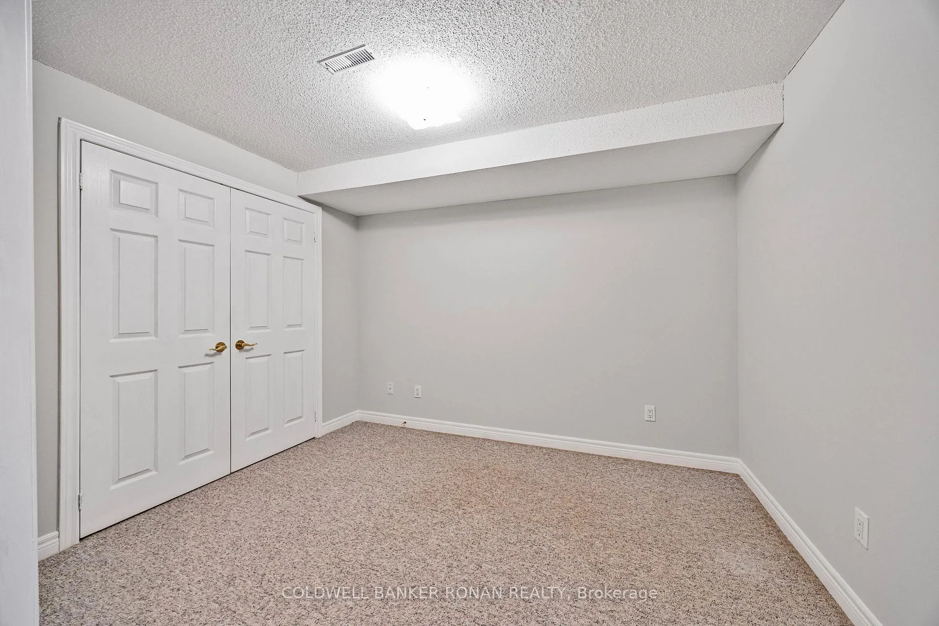Photo 40 of Unit 9, 8 Malibu Manor W, New Tecumseth, Alliston — HOMEH