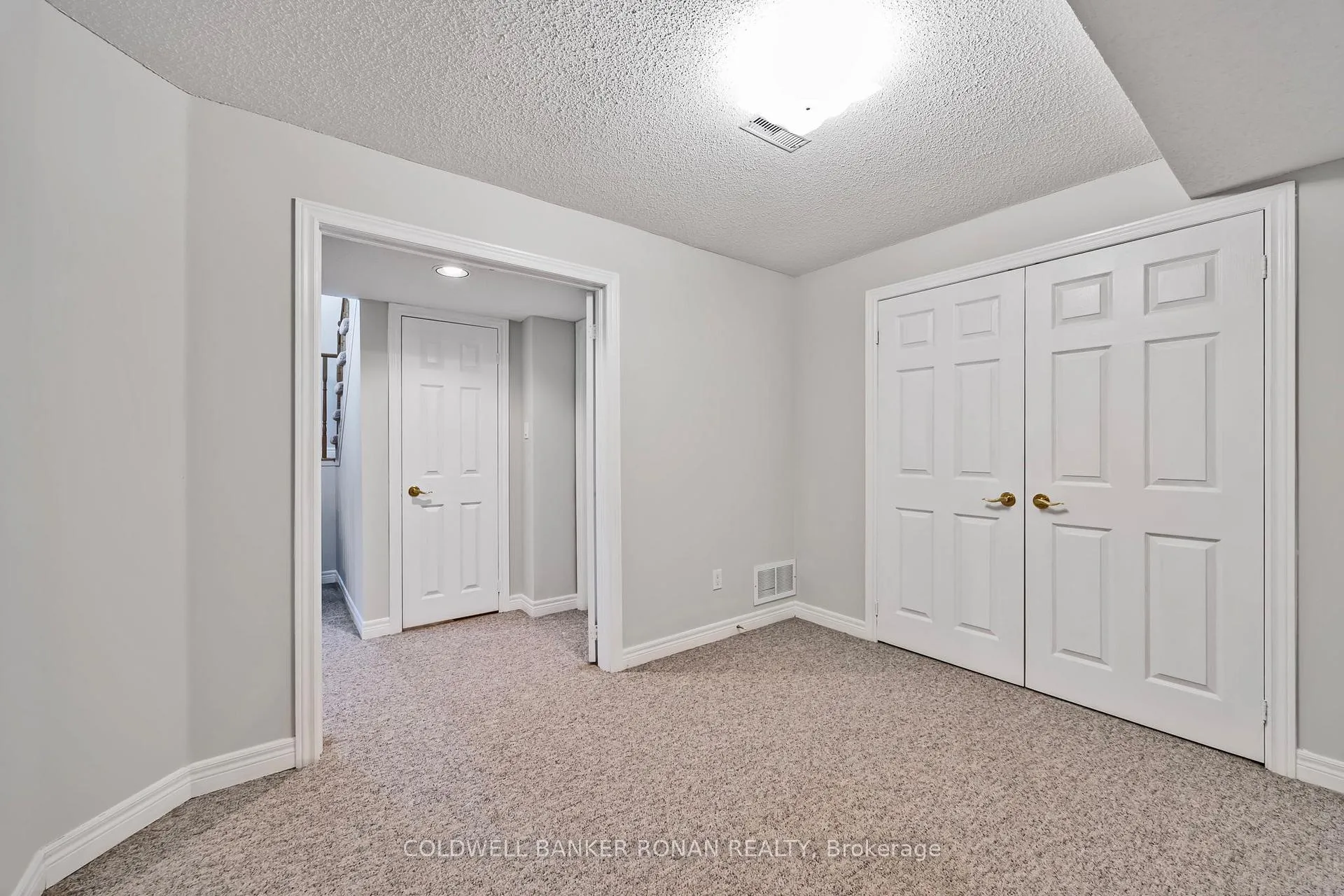 Photo 41 of Unit 9, 8 Malibu Manor W, New Tecumseth, Alliston — HOMEH