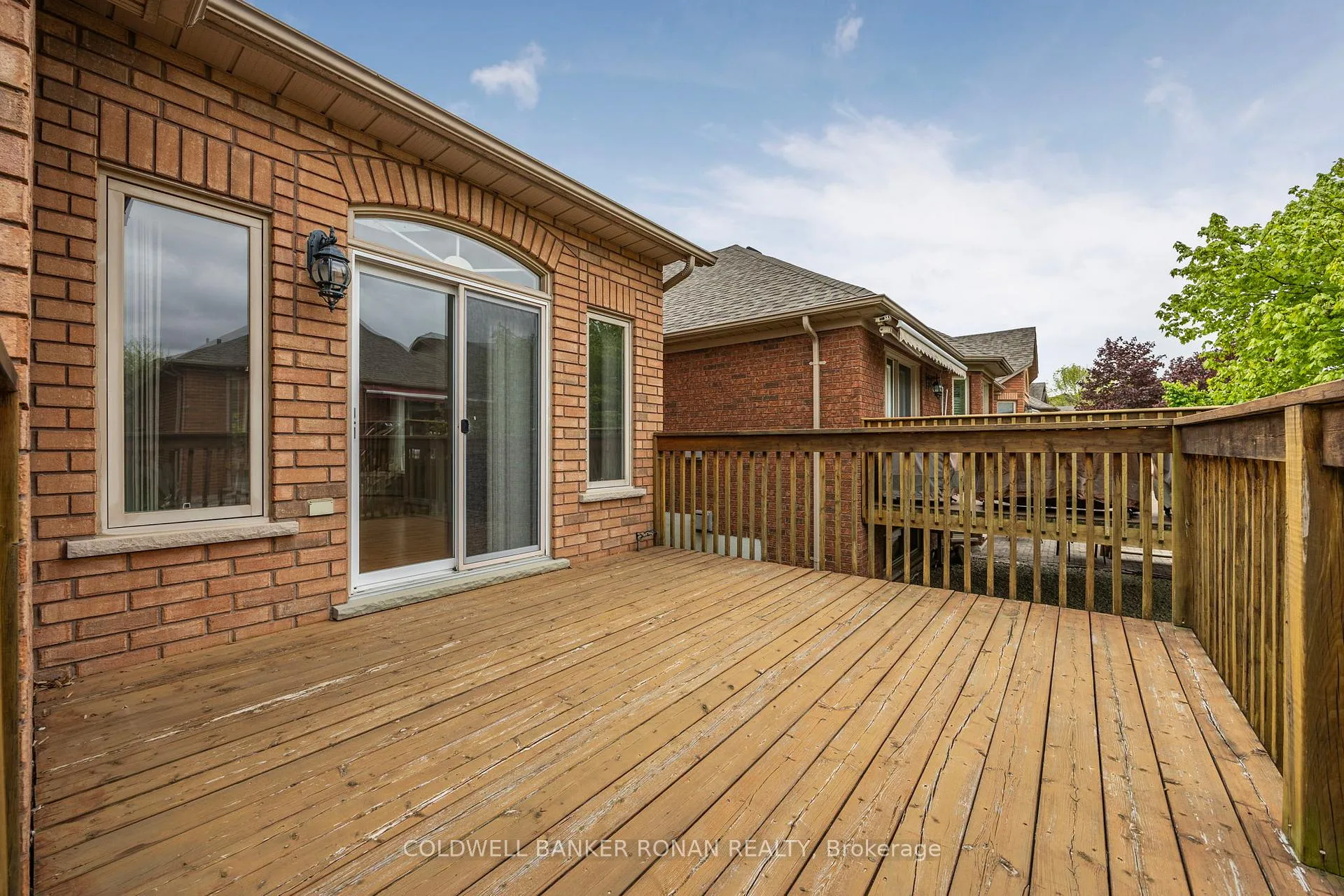 Photo 42 of Unit 9, 8 Malibu Manor W, New Tecumseth, Alliston — HOMEH