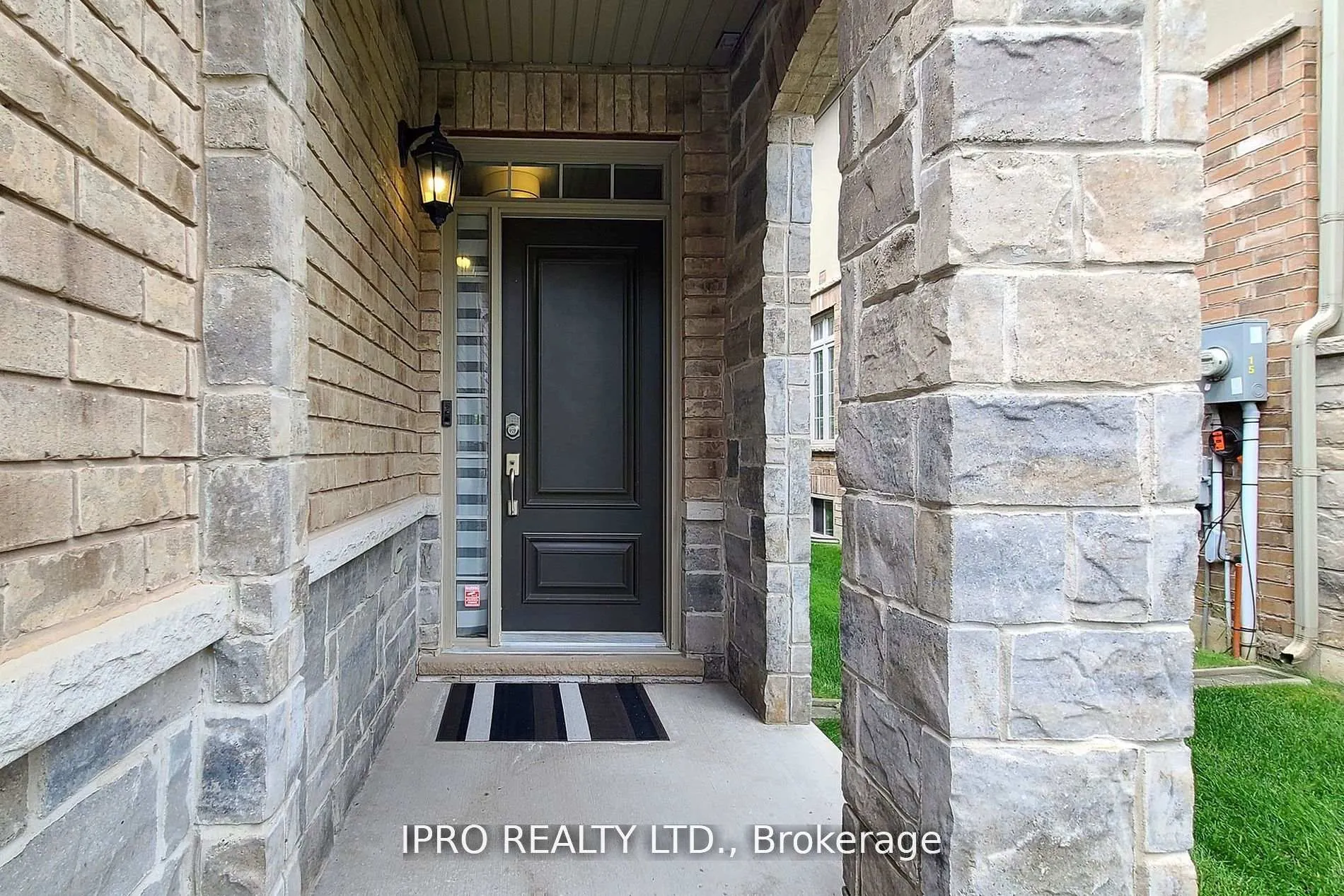 Photo 5 of 80 Oakhaven Place, Hamilton, Ancaster — HOMEH