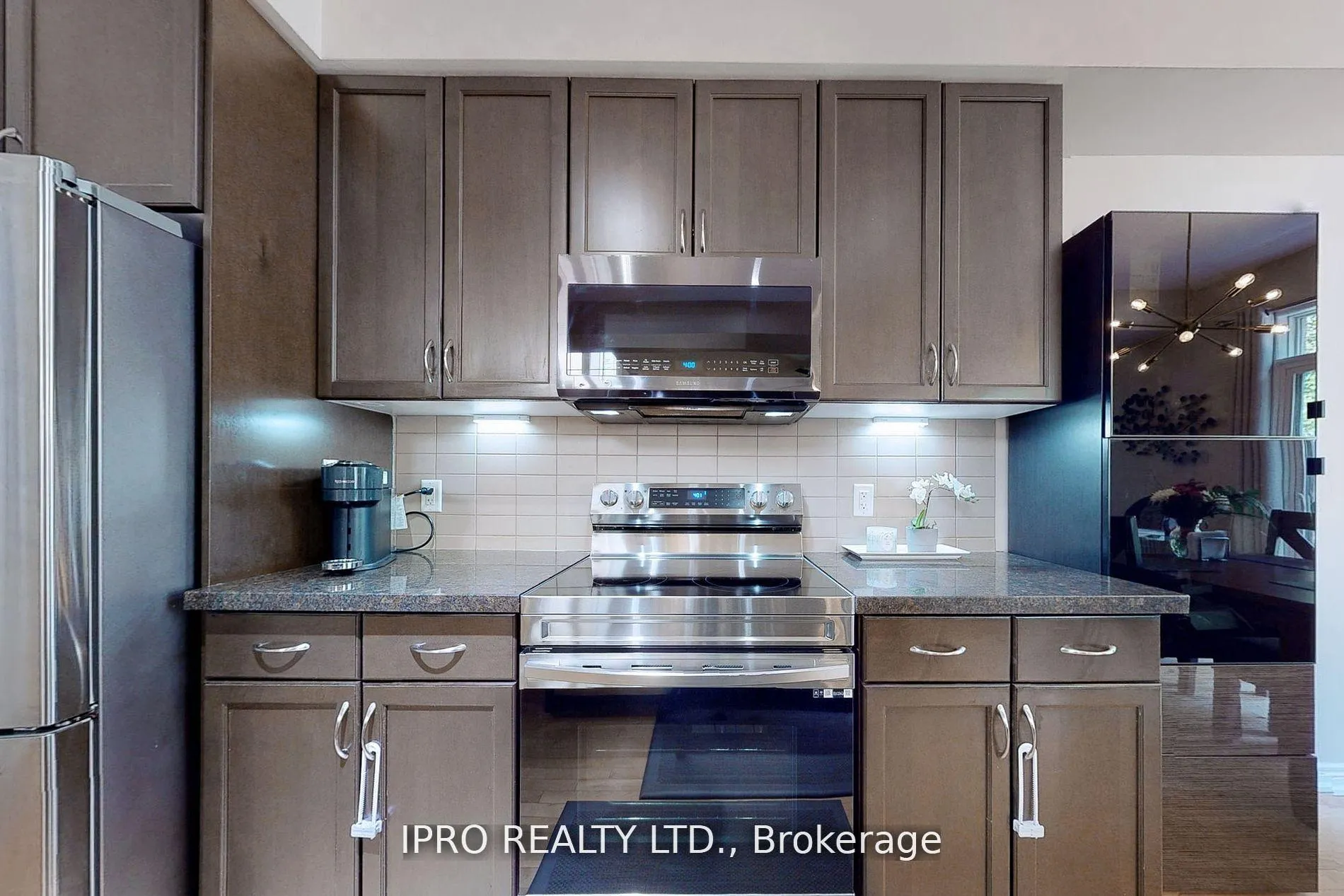 Photo 12 of 80 Oakhaven Place, Hamilton, Ancaster — HOMEH