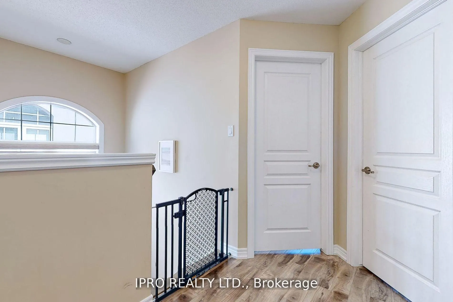 Photo 16 of 80 Oakhaven Place, Hamilton, Ancaster — HOMEH