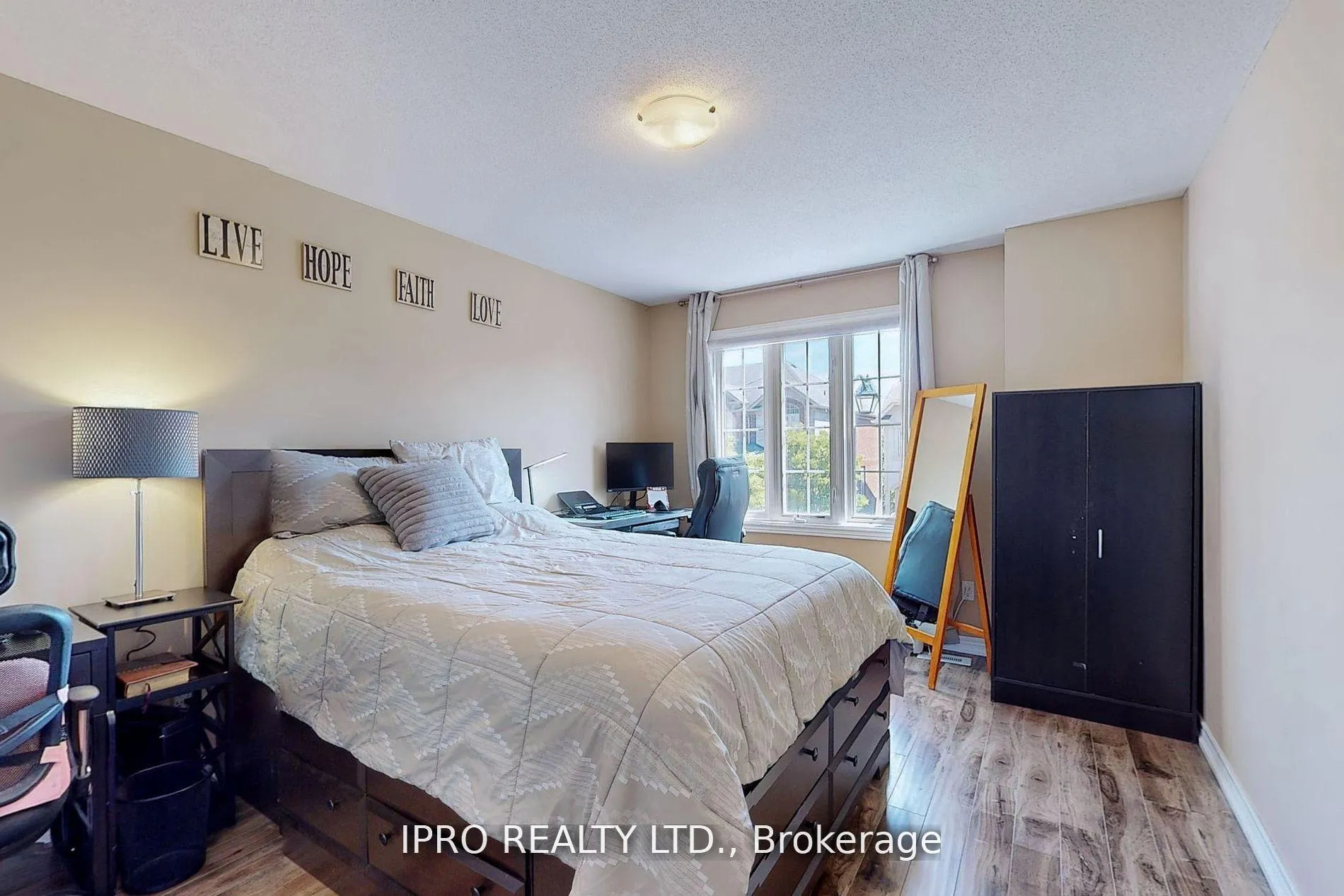 Photo 22 of 80 Oakhaven Place, Hamilton, Ancaster — HOMEH