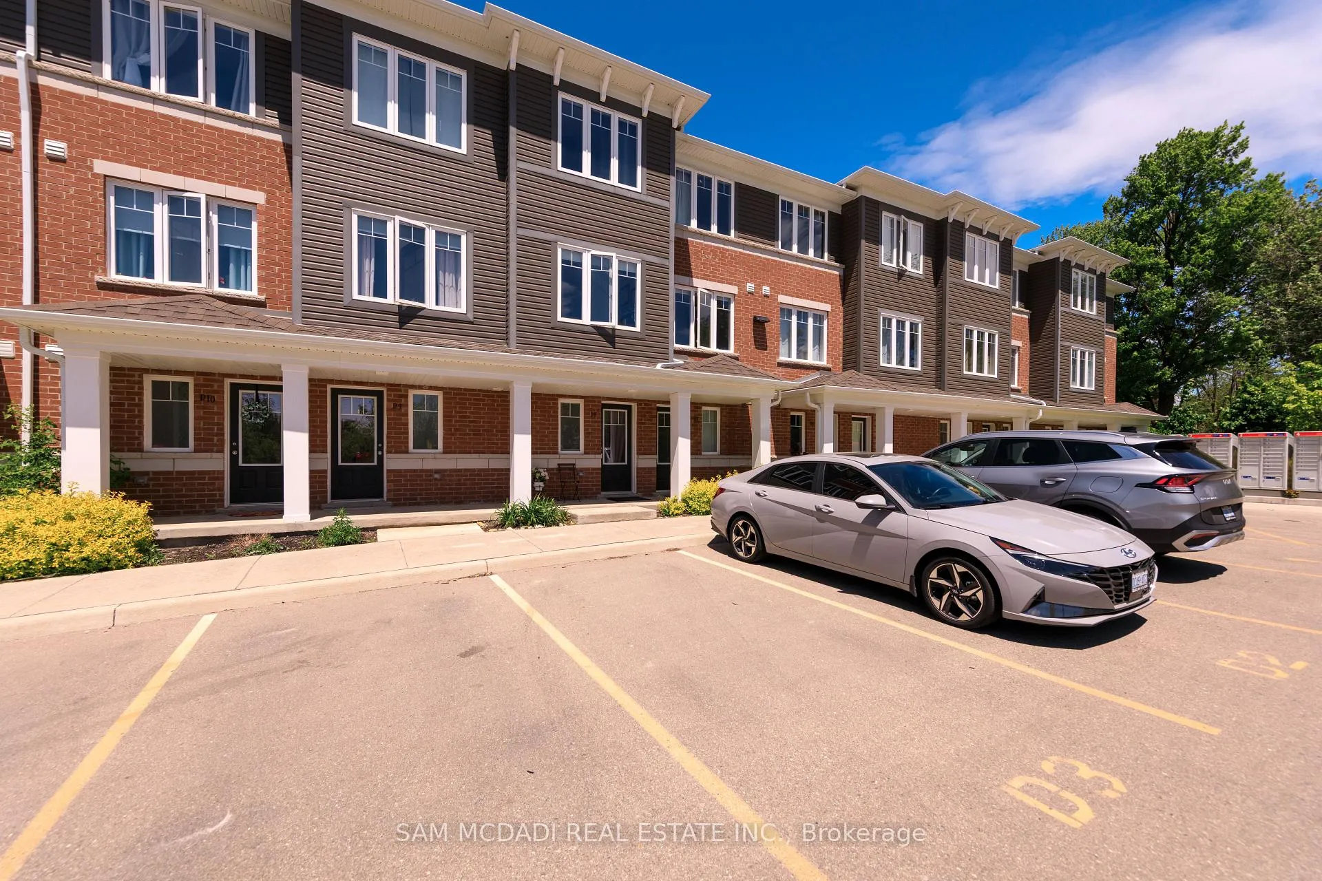 Front of Unit D8, 24 Morrison Road