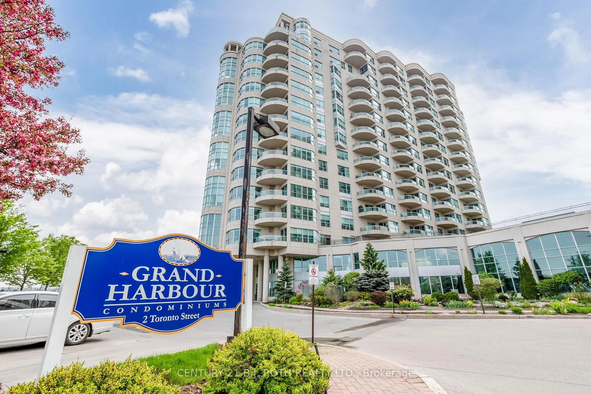 Front of Unit PH1 1, 2 Toronto Street