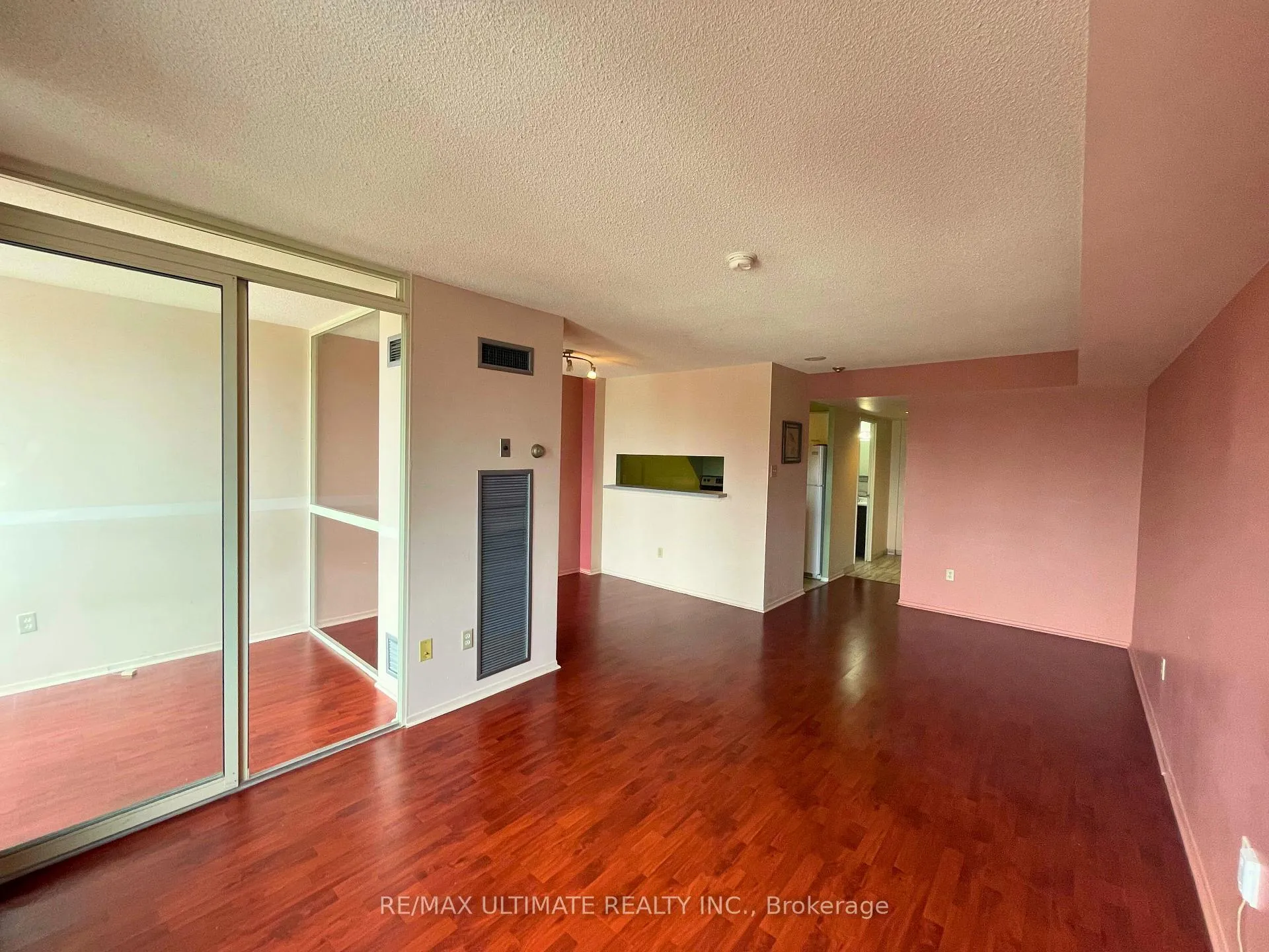 Photo 2 of Unit 804, 117 Gerrard Street E, Toronto, Church-Yonge Corridor — HOMEH