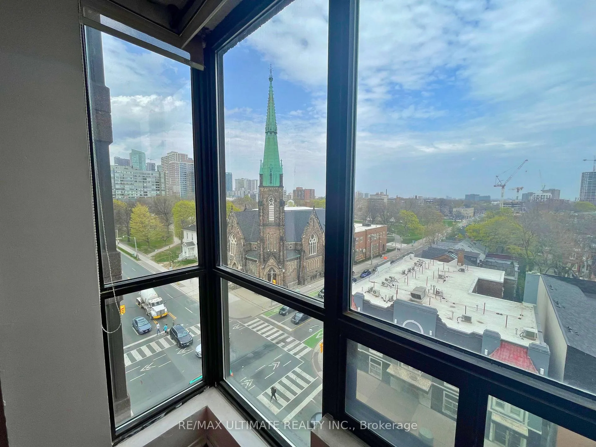 Photo 6 of Unit 804, 117 Gerrard Street E, Toronto, Church-Yonge Corridor — HOMEH