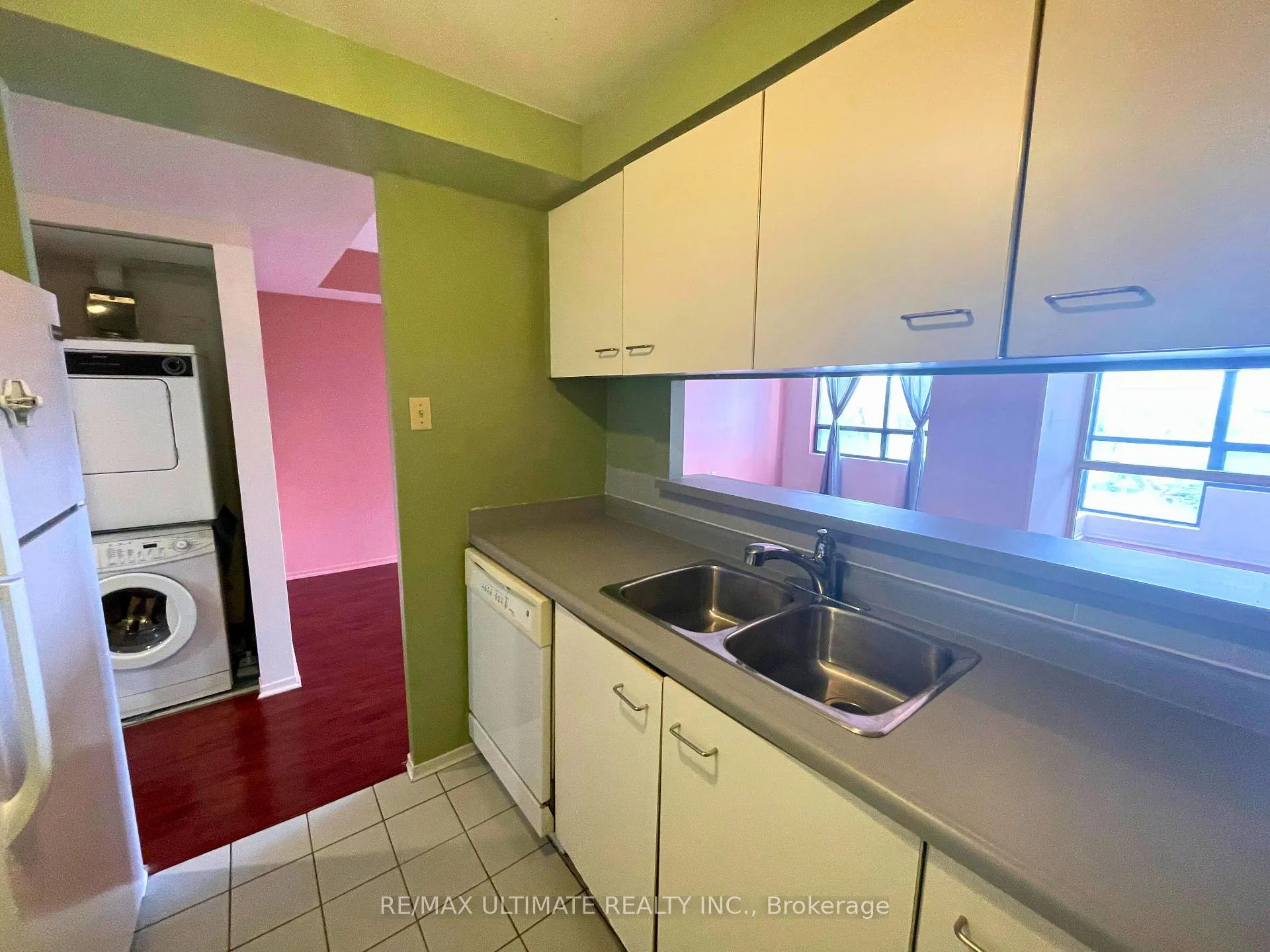Photo 8 of Unit 804, 117 Gerrard Street E, Toronto, Church-Yonge Corridor — HOMEH