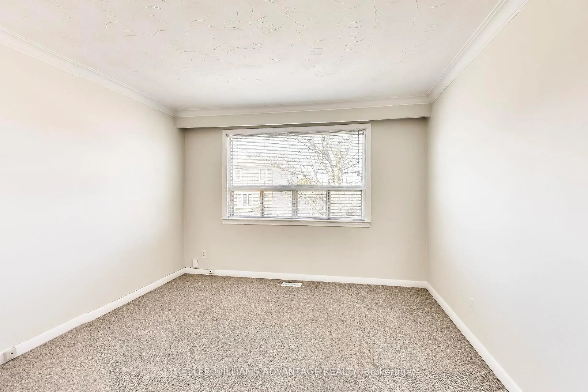 Photo 14 of 270 Glebemount Avenue, Toronto, Danforth Village-East York — HOMEH