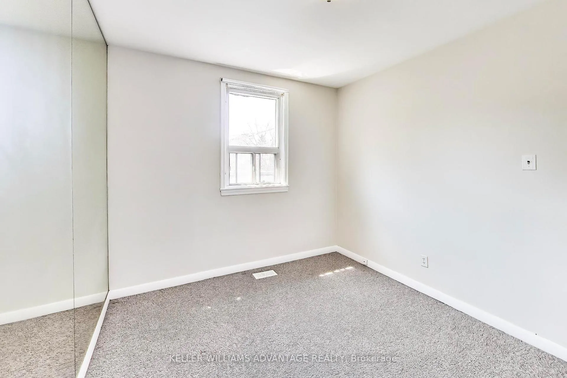 Photo 19 of 270 Glebemount Avenue, Toronto, Danforth Village-East York — HOMEH
