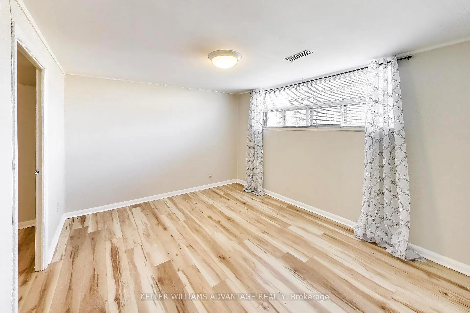 Photo 23 of 270 Glebemount Avenue, Toronto, Danforth Village-East York — HOMEH