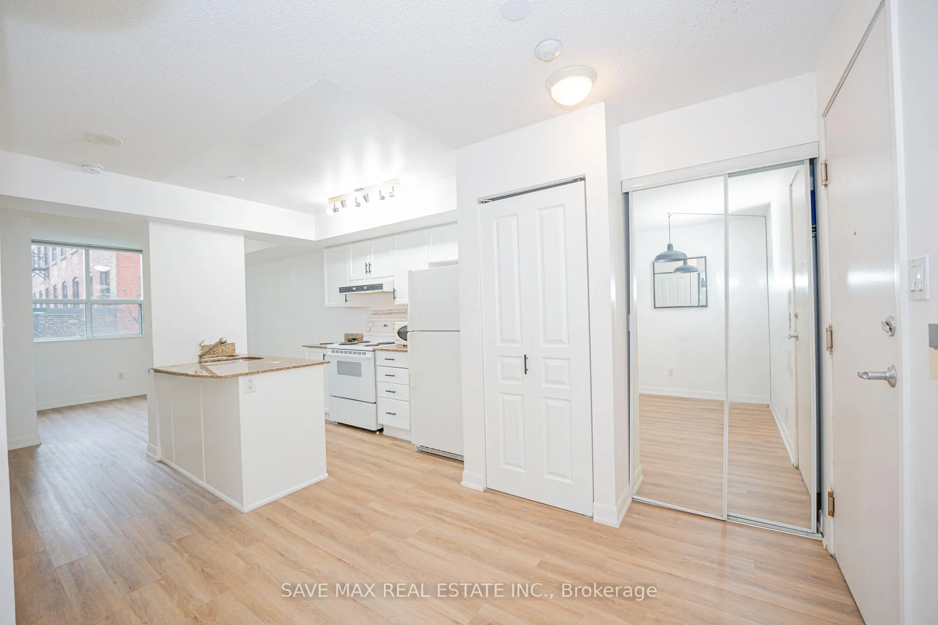 Photo 17 of Unit 256, 313 Richmond Street, Toronto, Moss Park — HOMEH
