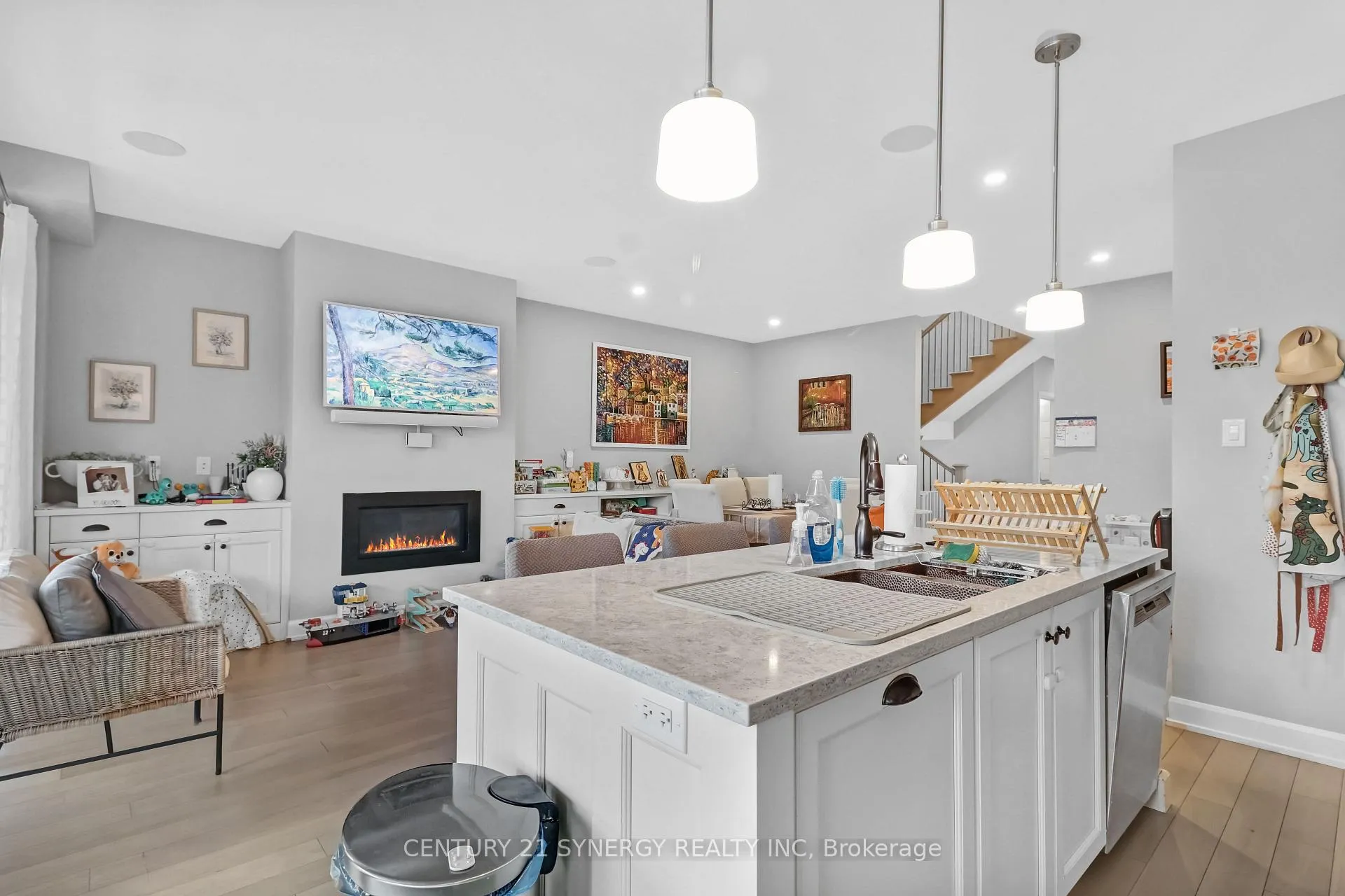 Photo 4 of 143 Clegg Street, Ottawa, Ottawa East — HOMEH