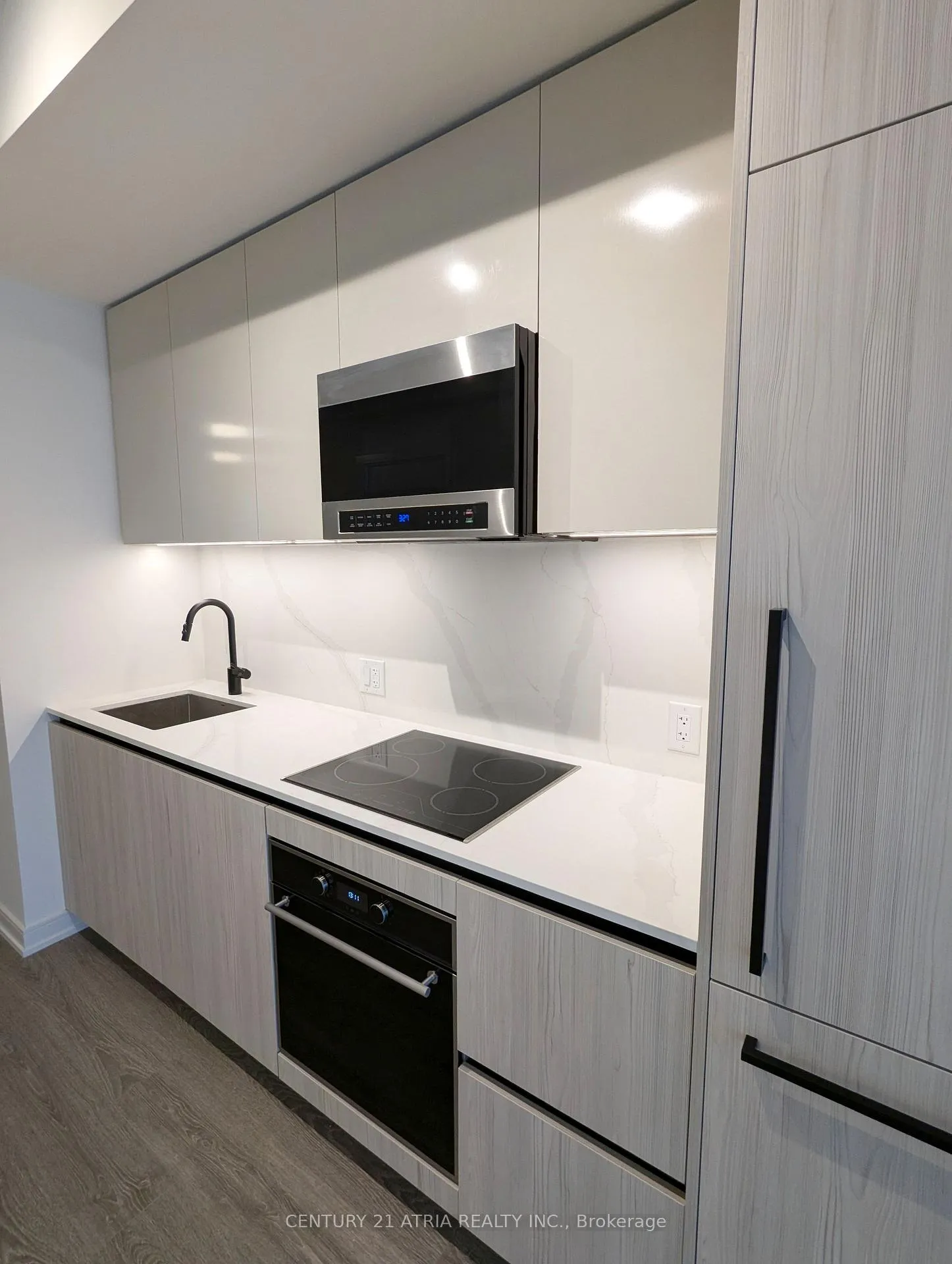 Photo 2 of Unit 513, 425 Front Street E, Toronto, Waterfront Communities — HOMEH