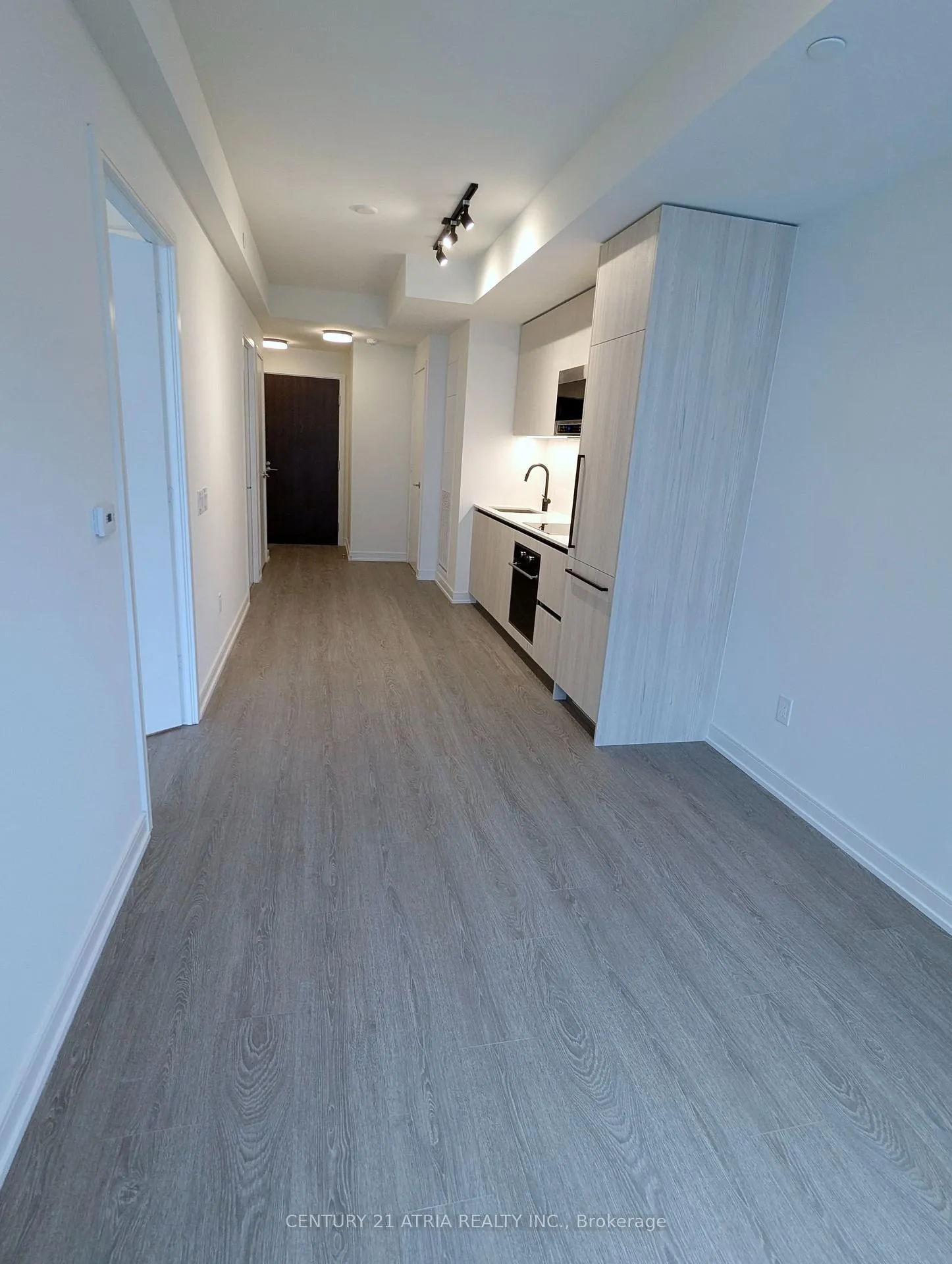 Photo 7 of Unit 513, 425 Front Street E, Toronto, Waterfront Communities — HOMEH