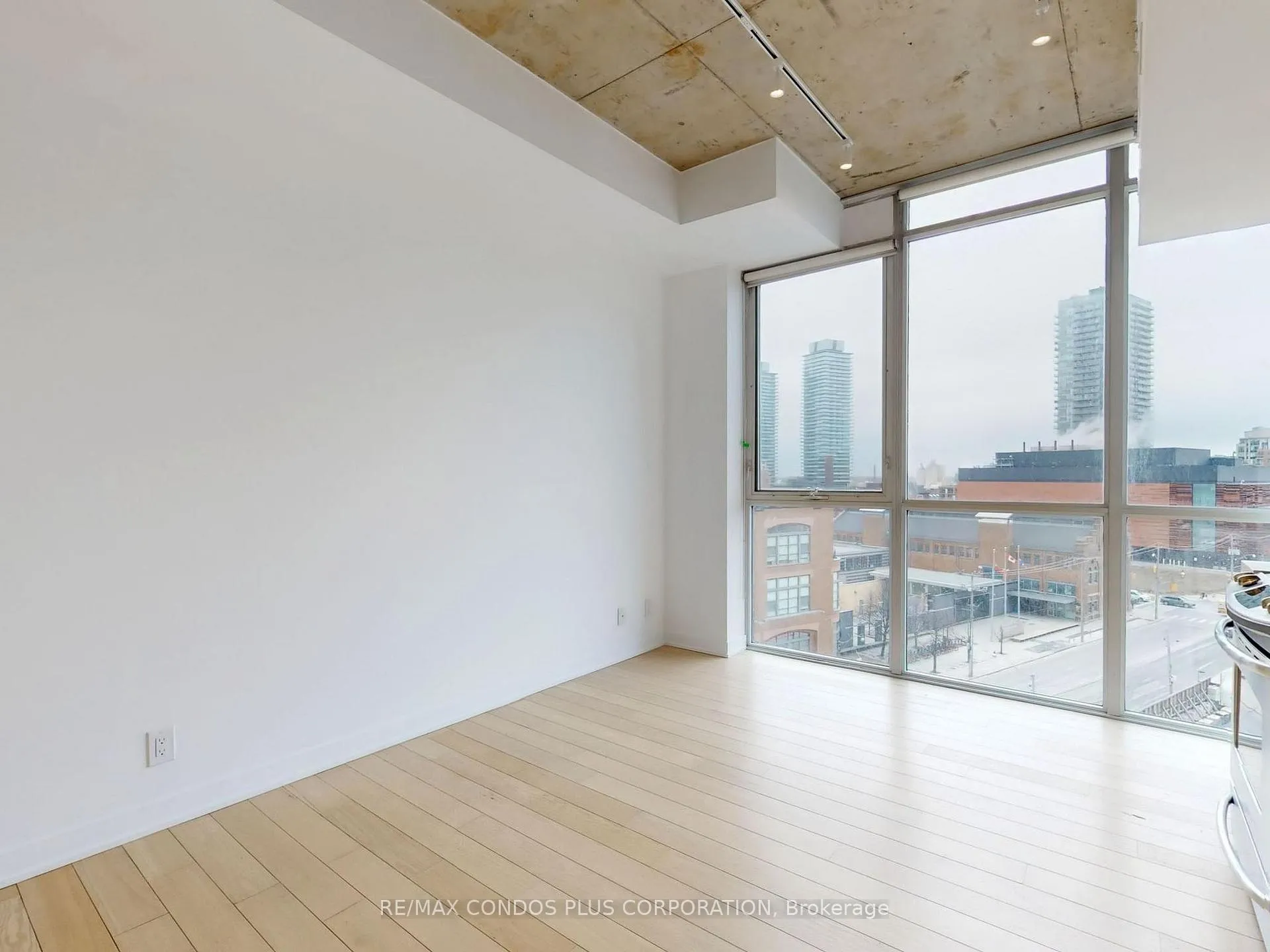 Photo 9 of Unit 710, 318 King Street E, Toronto, Moss Park — HOMEH