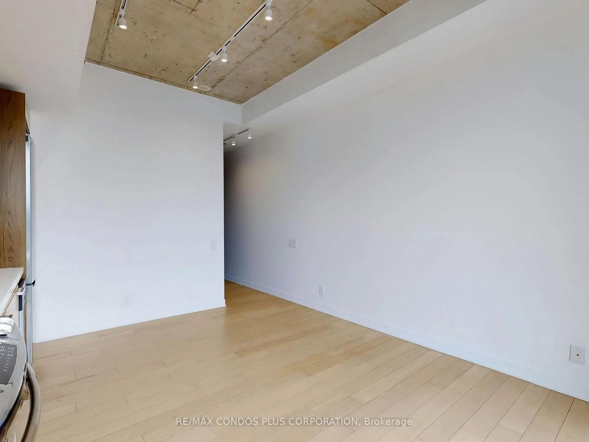 Photo 16 of Unit 710, 318 King Street E, Toronto, Moss Park — HOMEH