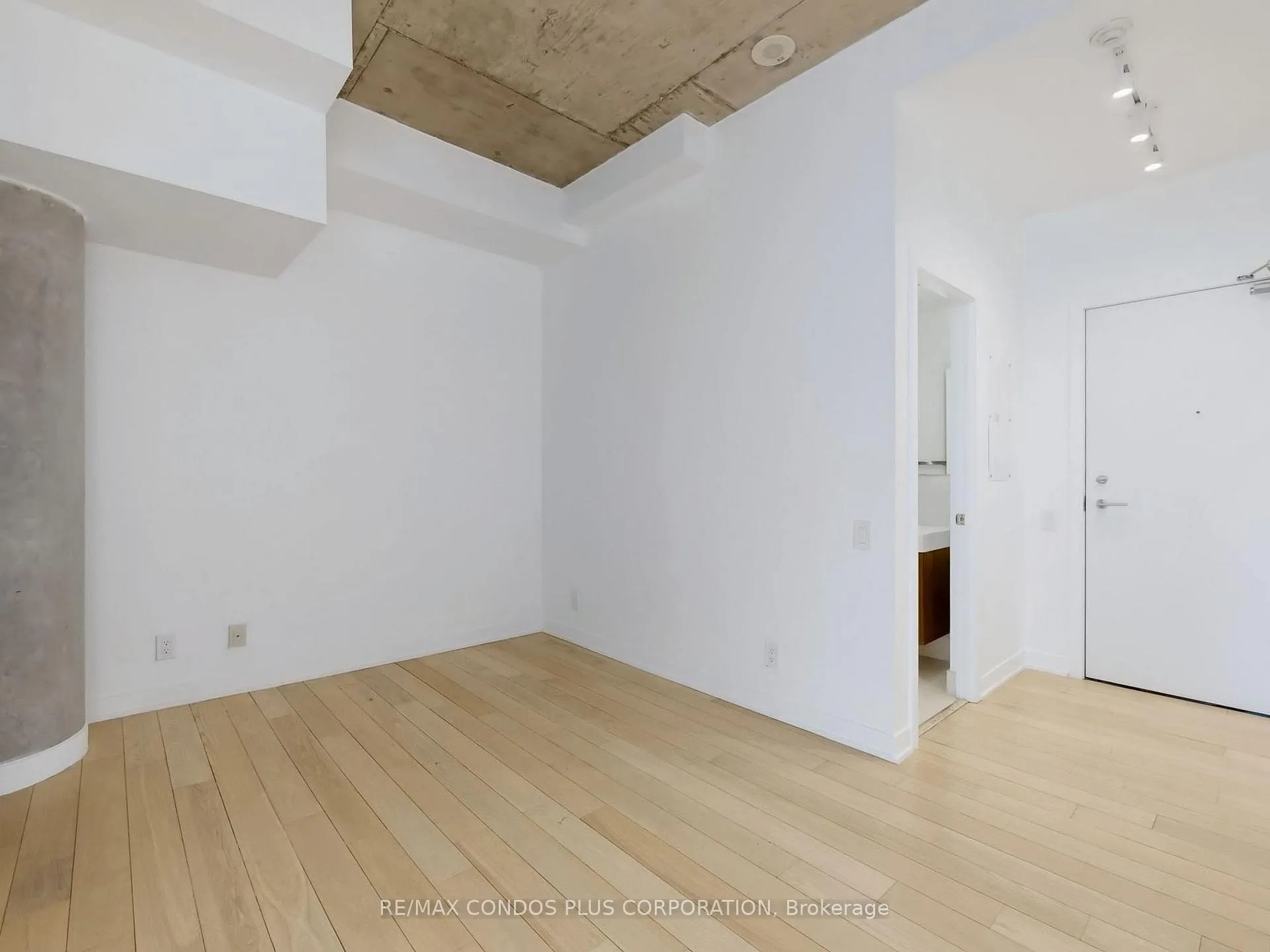 Photo 17 of Unit 710, 318 King Street E, Toronto, Moss Park — HOMEH