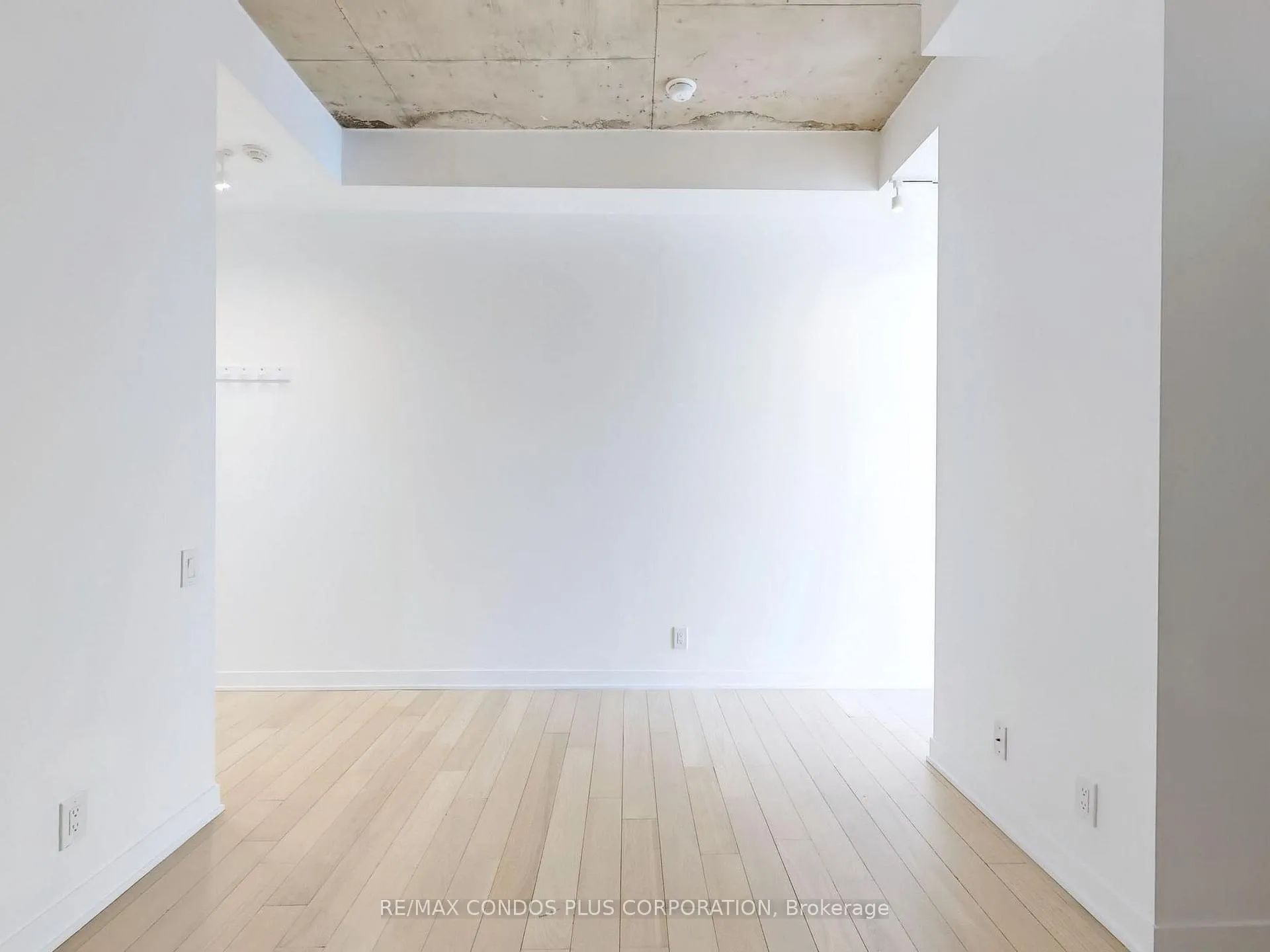 Photo 21 of Unit 710, 318 King Street E, Toronto, Moss Park — HOMEH