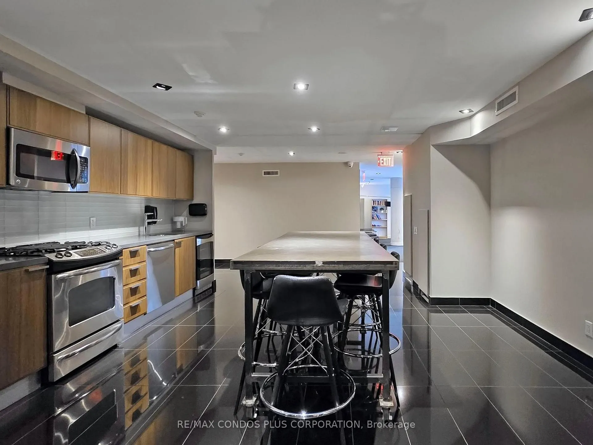Photo 34 of Unit 710, 318 King Street E, Toronto, Moss Park — HOMEH