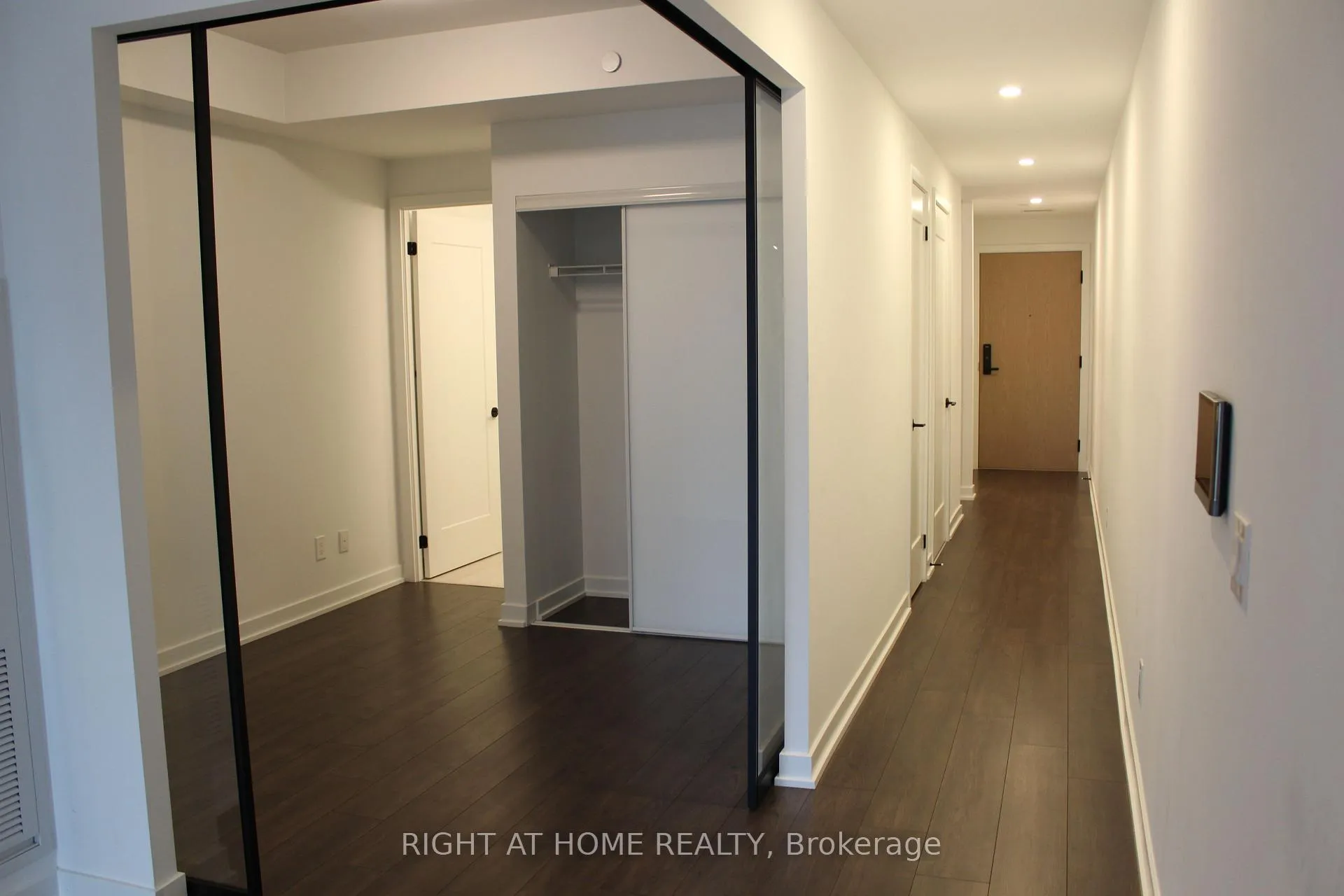 Photo 11 of Unit 616, 5 Defries Street, Toronto, Regent Park — HOMEH