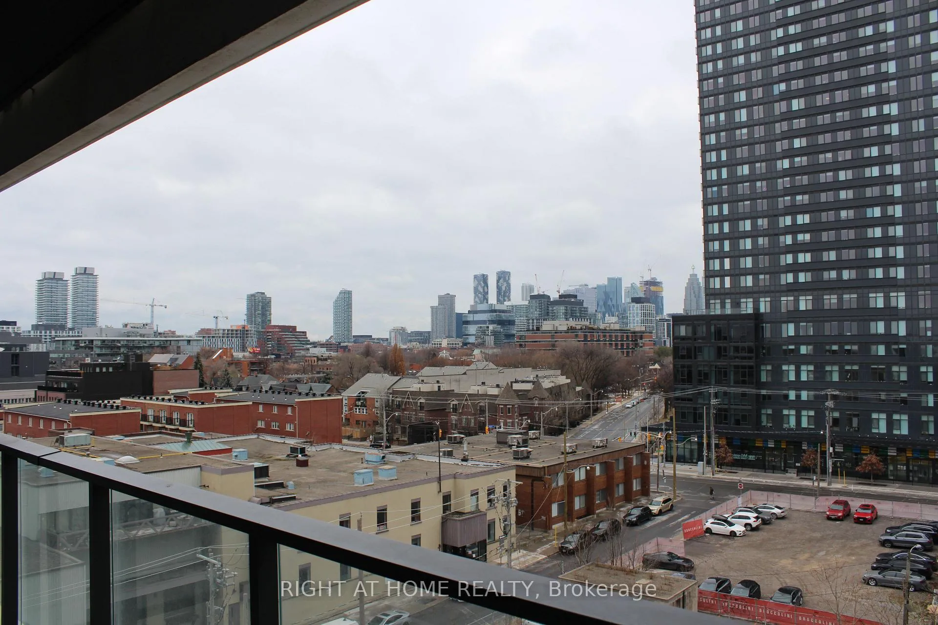 Photo 14 of Unit 616, 5 Defries Street, Toronto, Regent Park — HOMEH