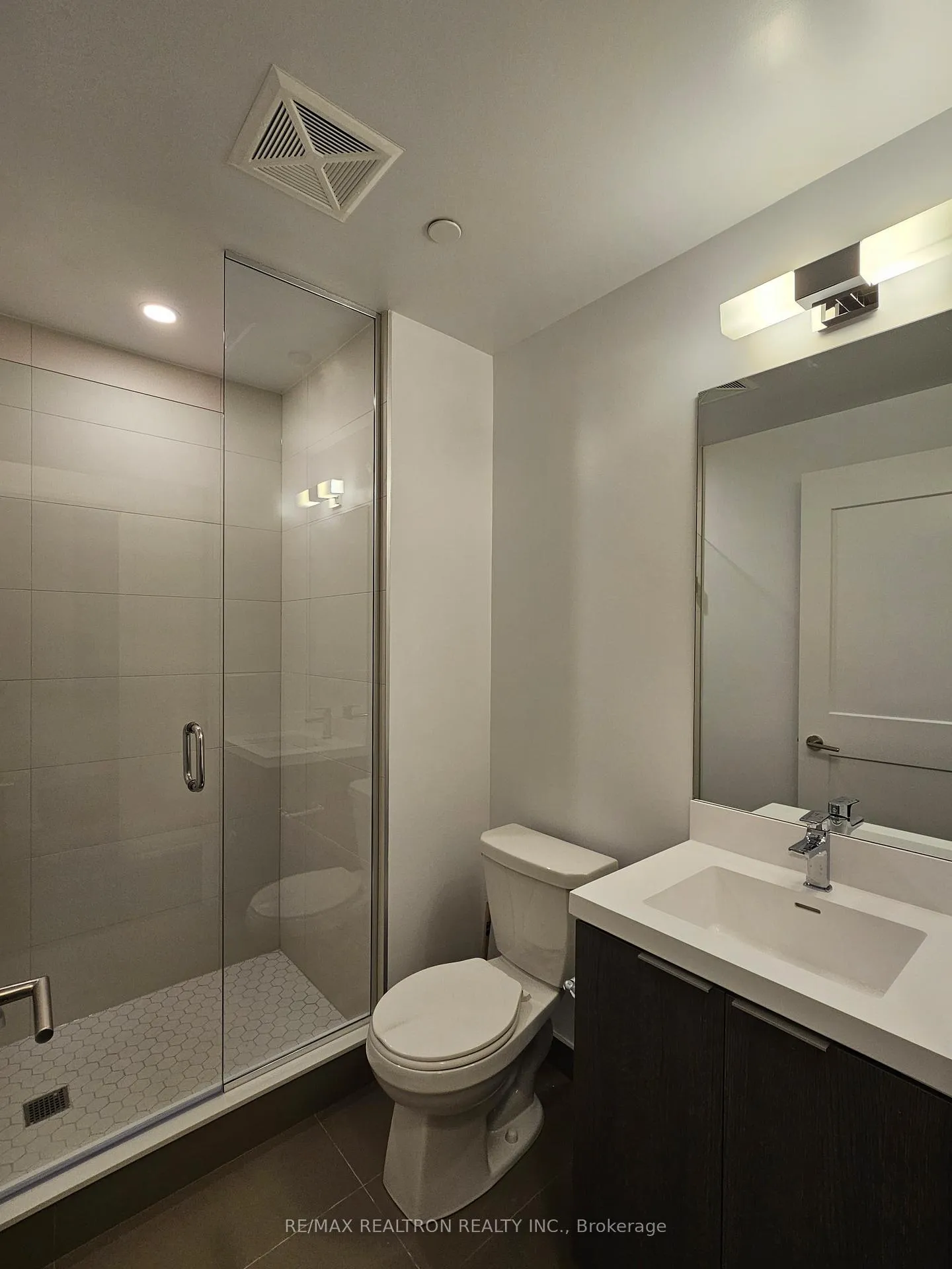 Photo 14 of Unit 1803, 25 Holly Street, Toronto, Mount Pleasant East — HOMEH