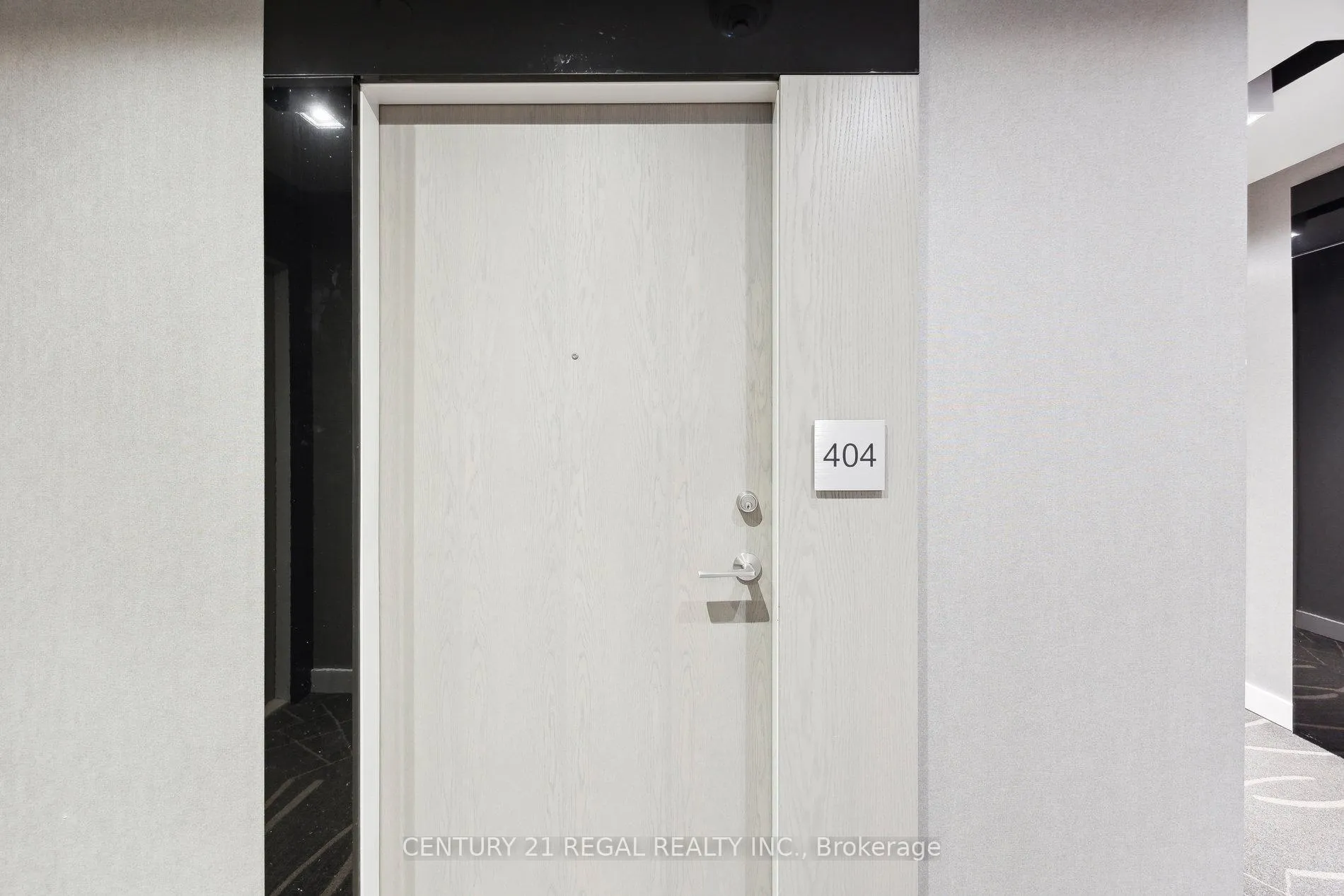 Photo 18 of Unit 404, 4800 Highway 7, Vaughan, West Woodbridge — HOMEH