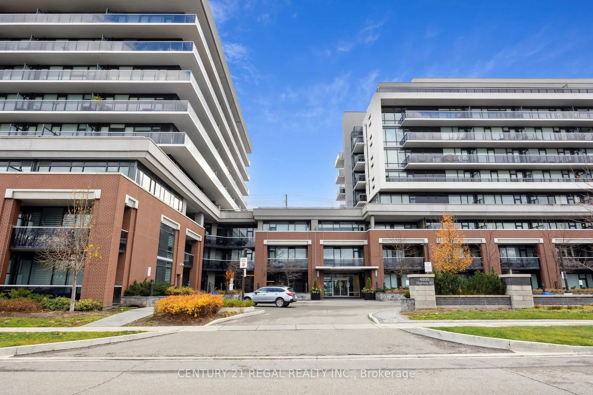 Photo 20 of Unit 404, 4800 Highway 7, Vaughan, West Woodbridge — HOMEH