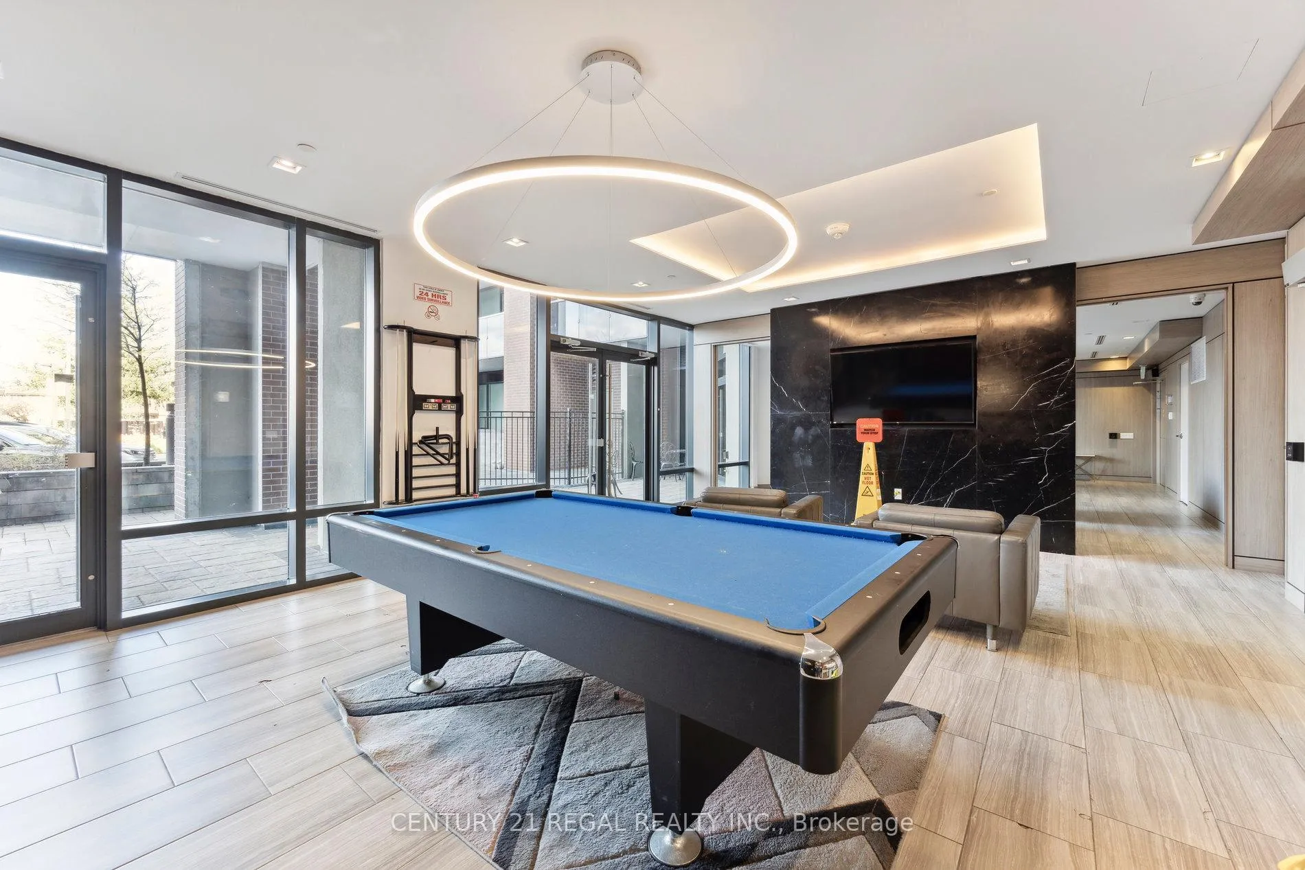 Photo 32 of Unit 404, 4800 Highway 7, Vaughan, West Woodbridge — HOMEH