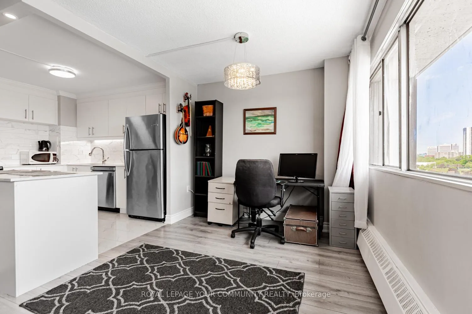 Photo 15 of Unit 912, 10 Sunny Glenway, Toronto, Flemingdon Park — HOMEH