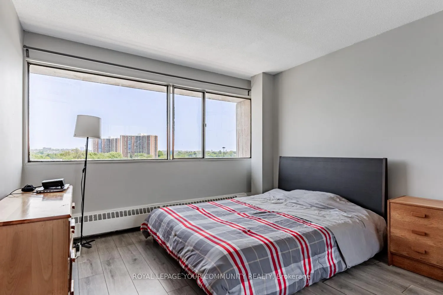 Photo 20 of Unit 912, 10 Sunny Glenway, Toronto, Flemingdon Park — HOMEH