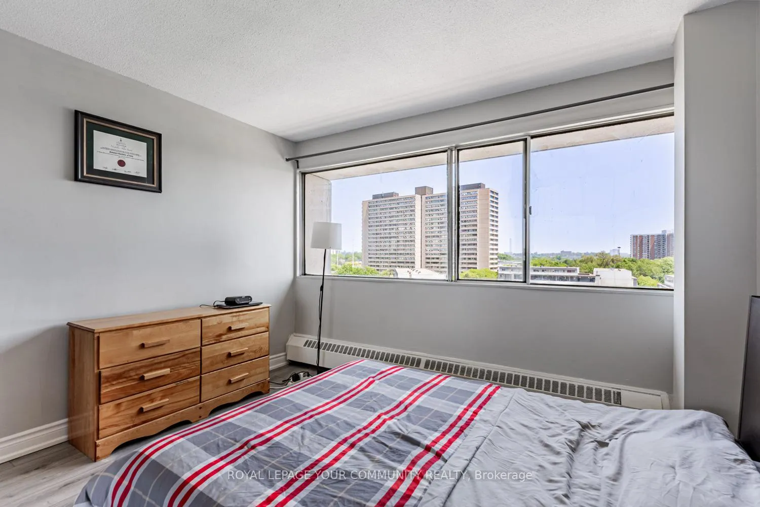 Photo 21 of Unit 912, 10 Sunny Glenway, Toronto, Flemingdon Park — HOMEH