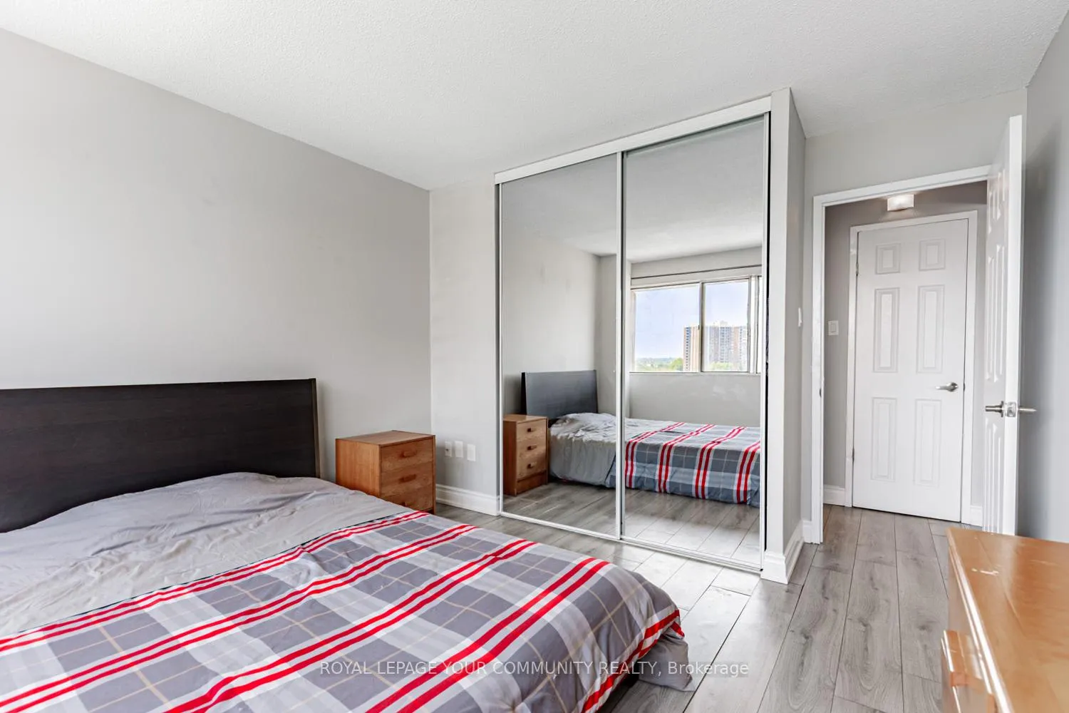 Photo 22 of Unit 912, 10 Sunny Glenway, Toronto, Flemingdon Park — HOMEH