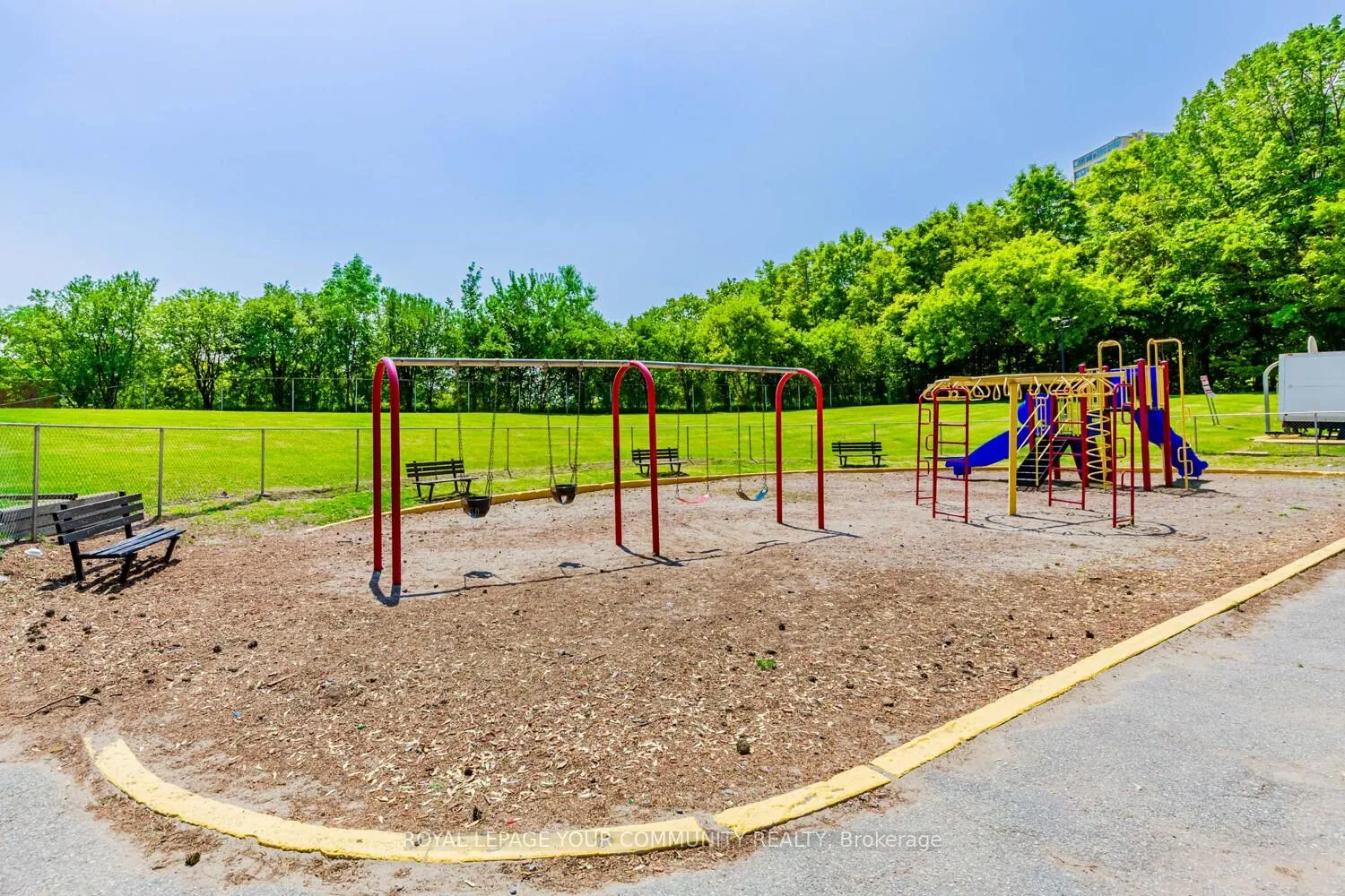 Photo 24 of Unit 912, 10 Sunny Glenway, Toronto, Flemingdon Park — HOMEH