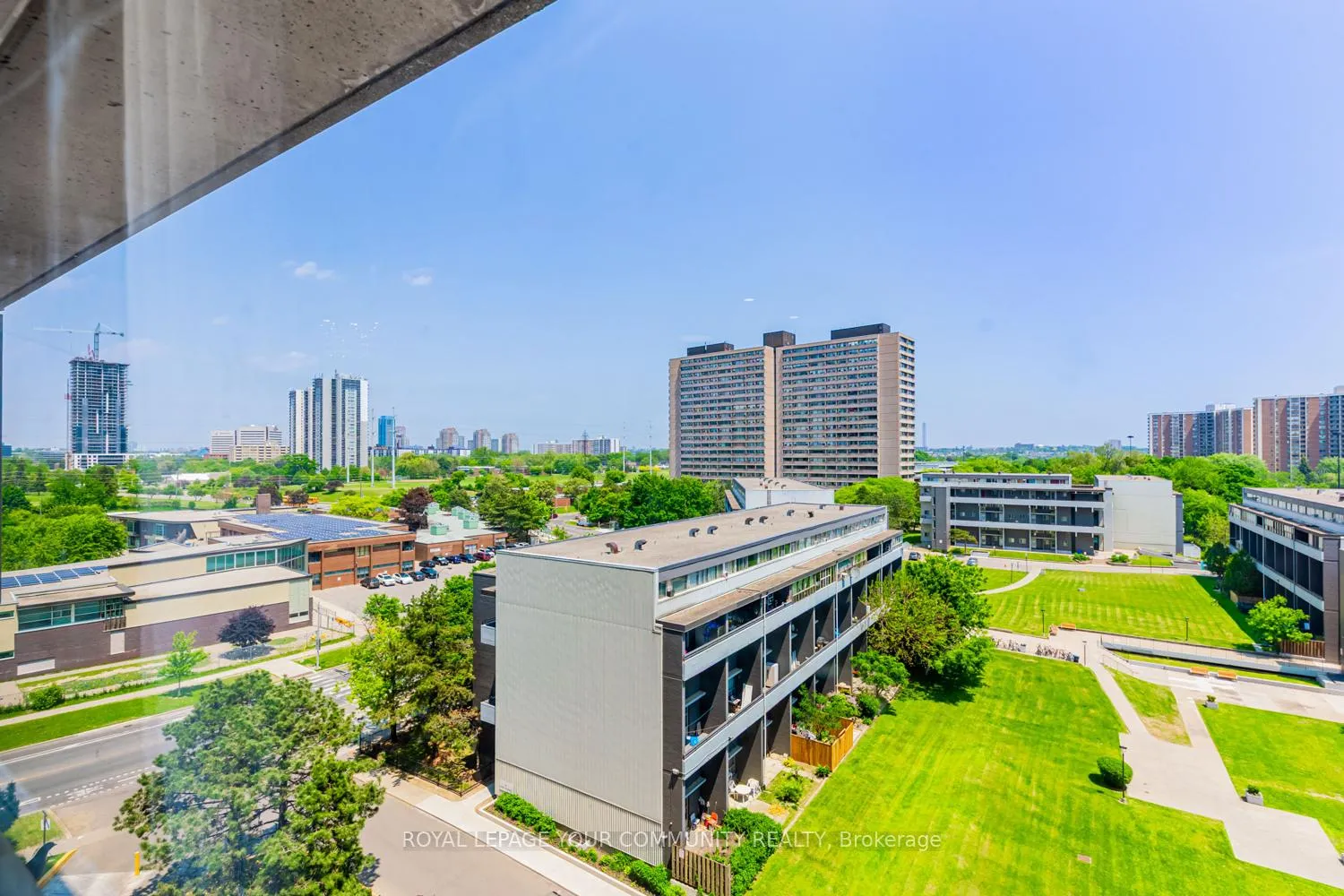 Photo 25 of Unit 912, 10 Sunny Glenway, Toronto, Flemingdon Park — HOMEH