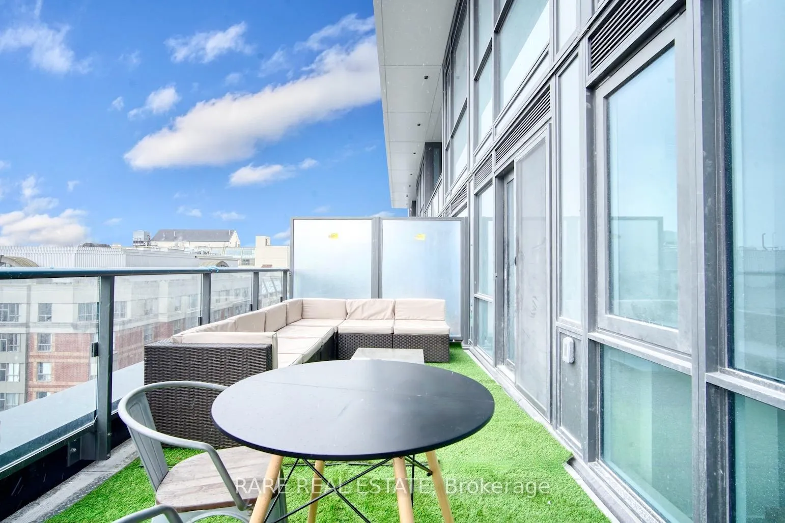 Photo 12 of Unit 903, 70 Princess Street E, Toronto, Waterfront Communities — HOMEH