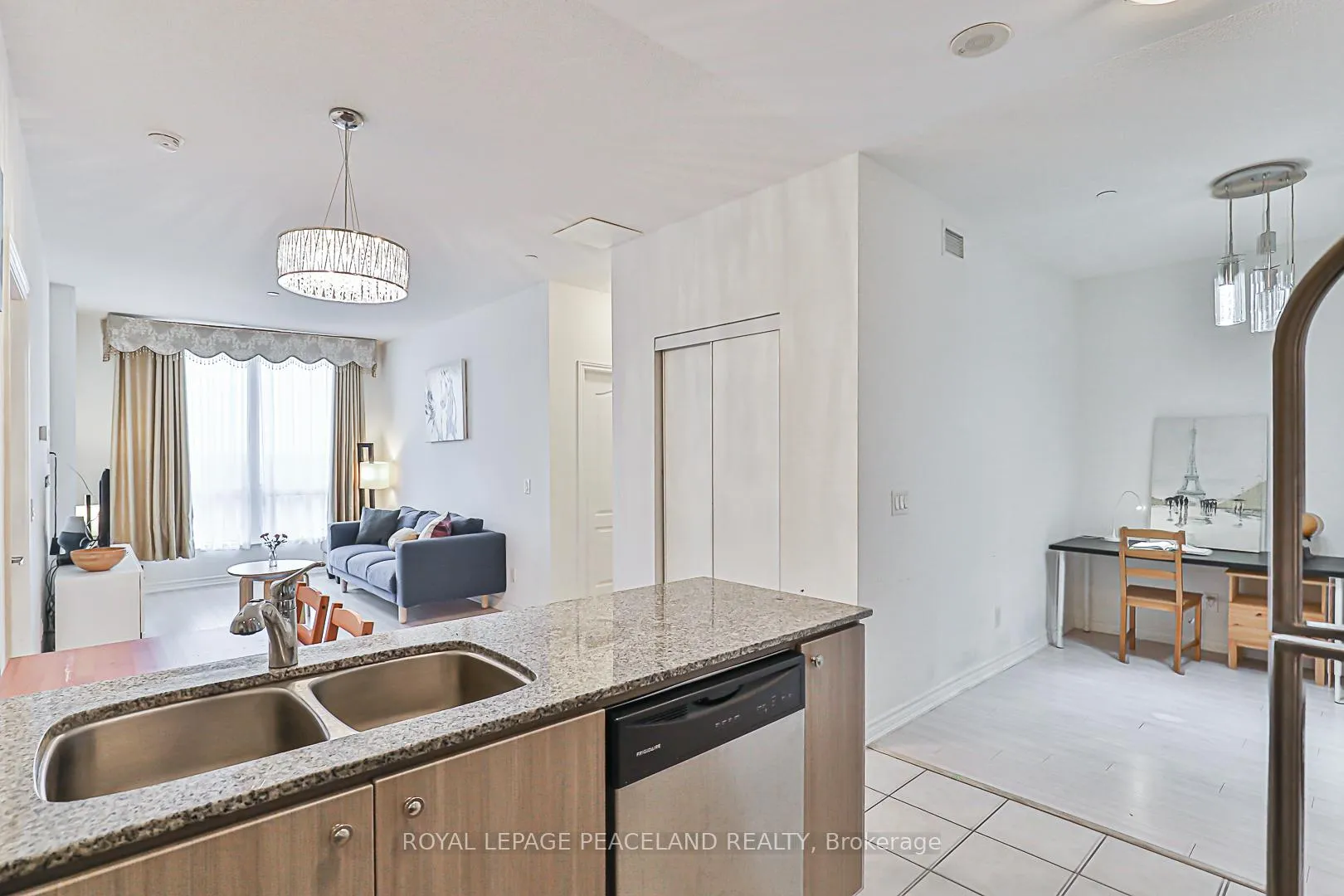 Photo 10 of Unit 1119, 8323 Kennedy Road, Markham, Village Green-South Unionville — HOMEH