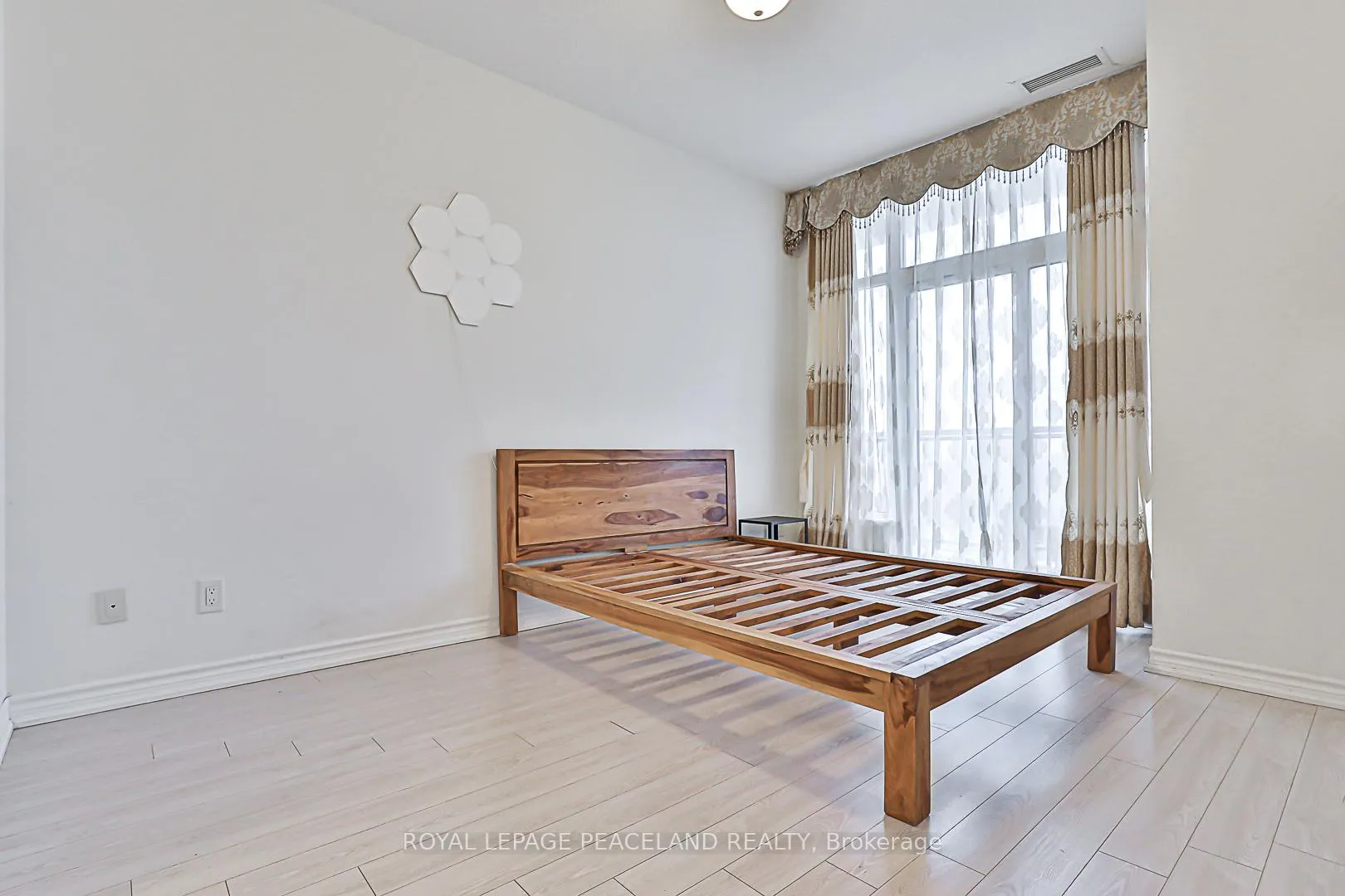 Photo 18 of Unit 1119, 8323 Kennedy Road, Markham, Village Green-South Unionville — HOMEH