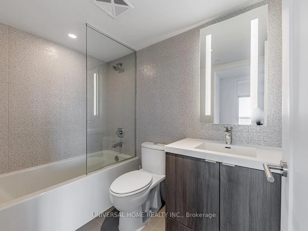 Photo 10 of Unit 703, 575 Bloor Street E, Toronto, North St. James Town — HOMEH