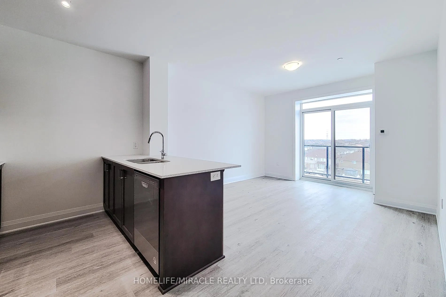 Photo 13 of Unit 518, 1936 Rymal Road E, Hamilton, Stoney Creek — HOMEH