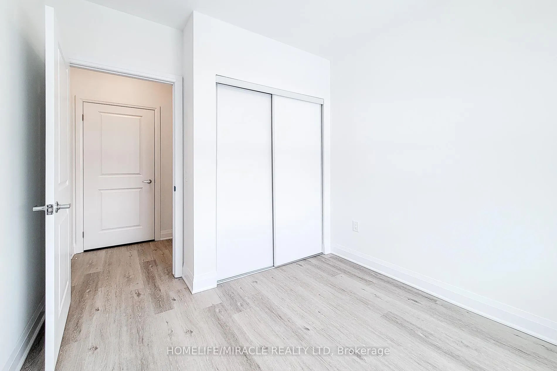 Photo 24 of Unit 518, 1936 Rymal Road E, Hamilton, Stoney Creek — HOMEH