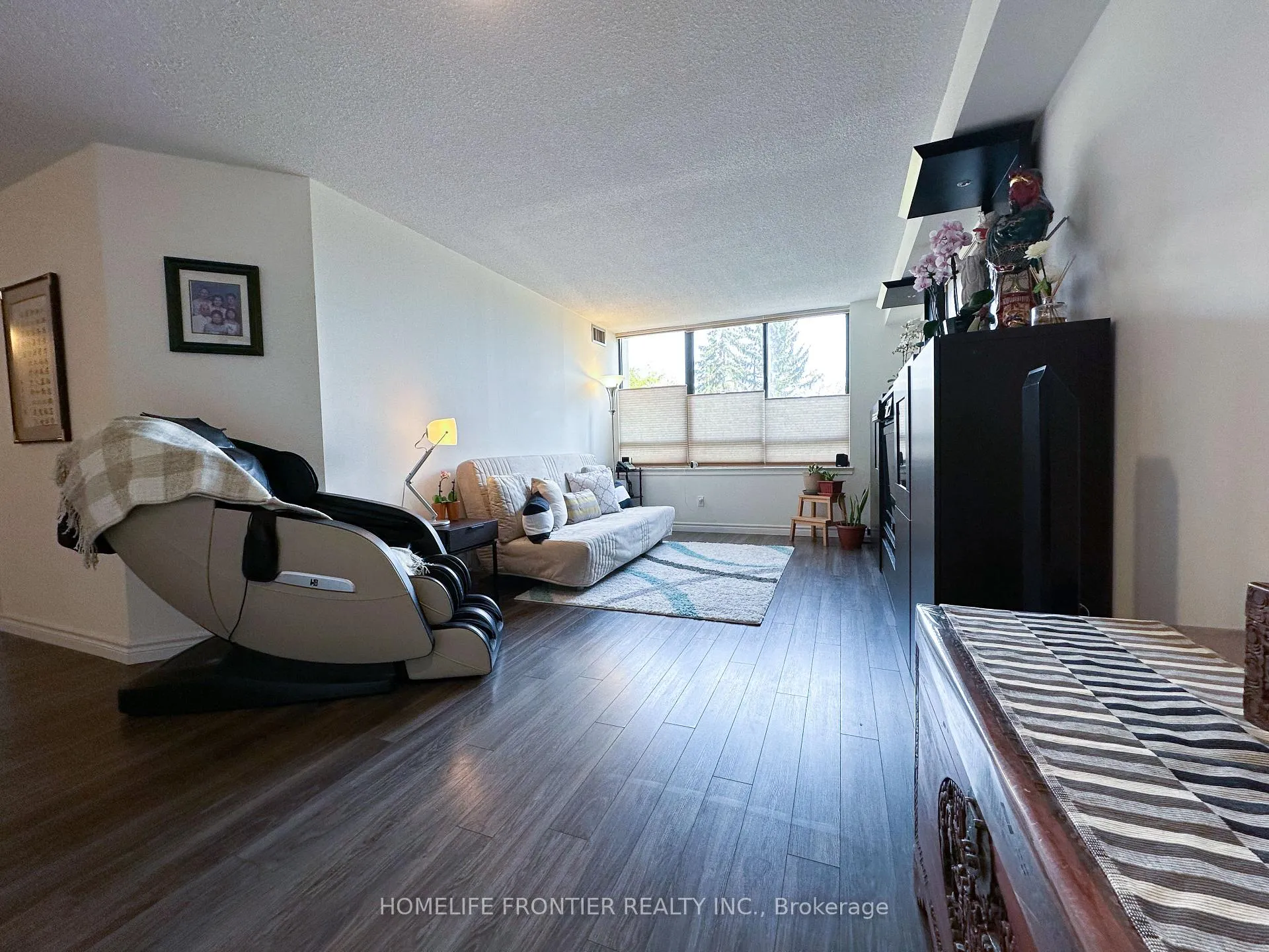 Front of Unit 222, 75 Bamburgh Circle