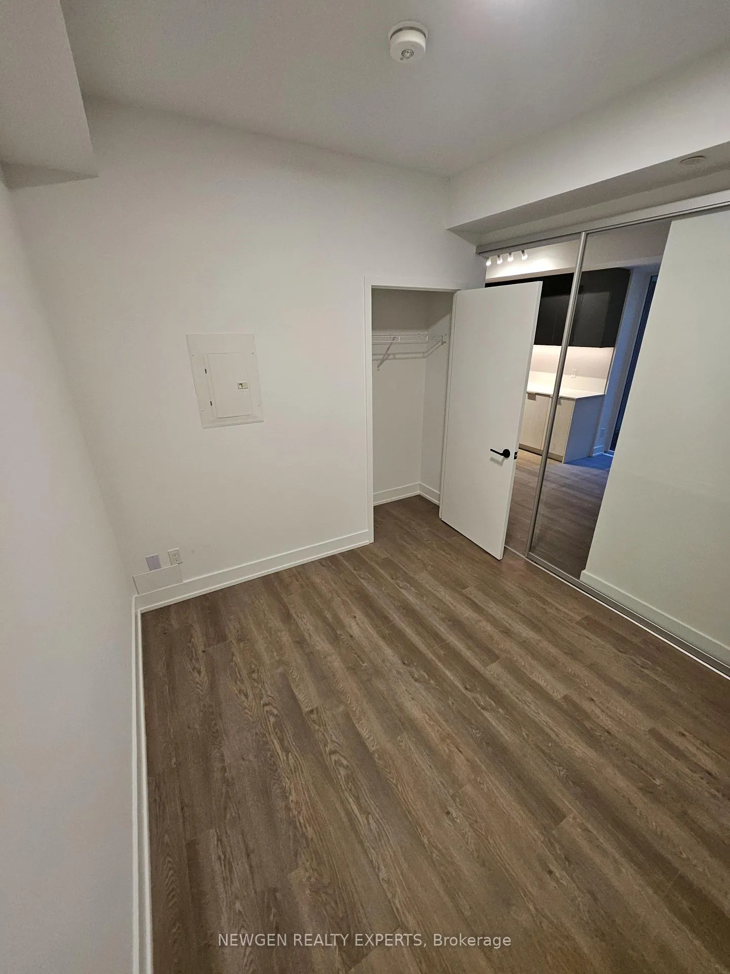 Photo 6 of Unit 217, 308 Jarvis Street, Toronto, Church-Yonge Corridor — HOMEH
