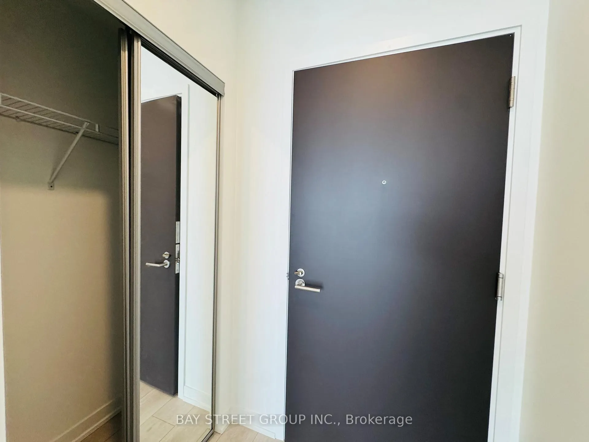 Photo 23 of Unit 3008, 39 Mary Street, Barrie, City Centre — HOMEH