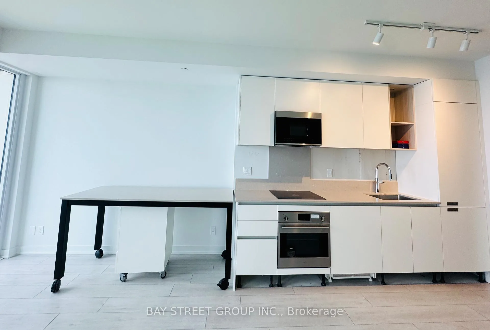 Photo 24 of Unit 3008, 39 Mary Street, Barrie, City Centre — HOMEH