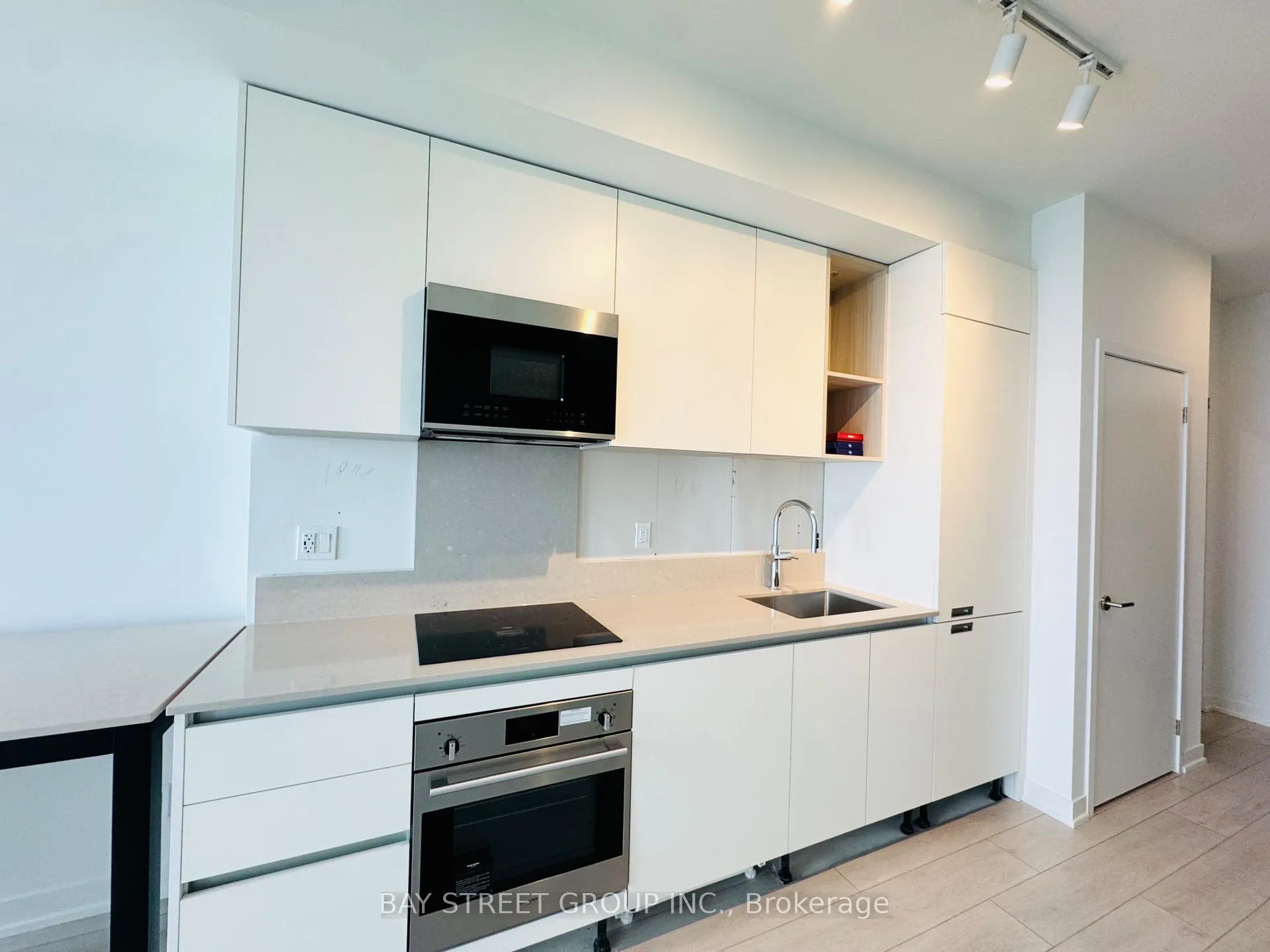 Photo 26 of Unit 3008, 39 Mary Street, Barrie, City Centre — HOMEH
